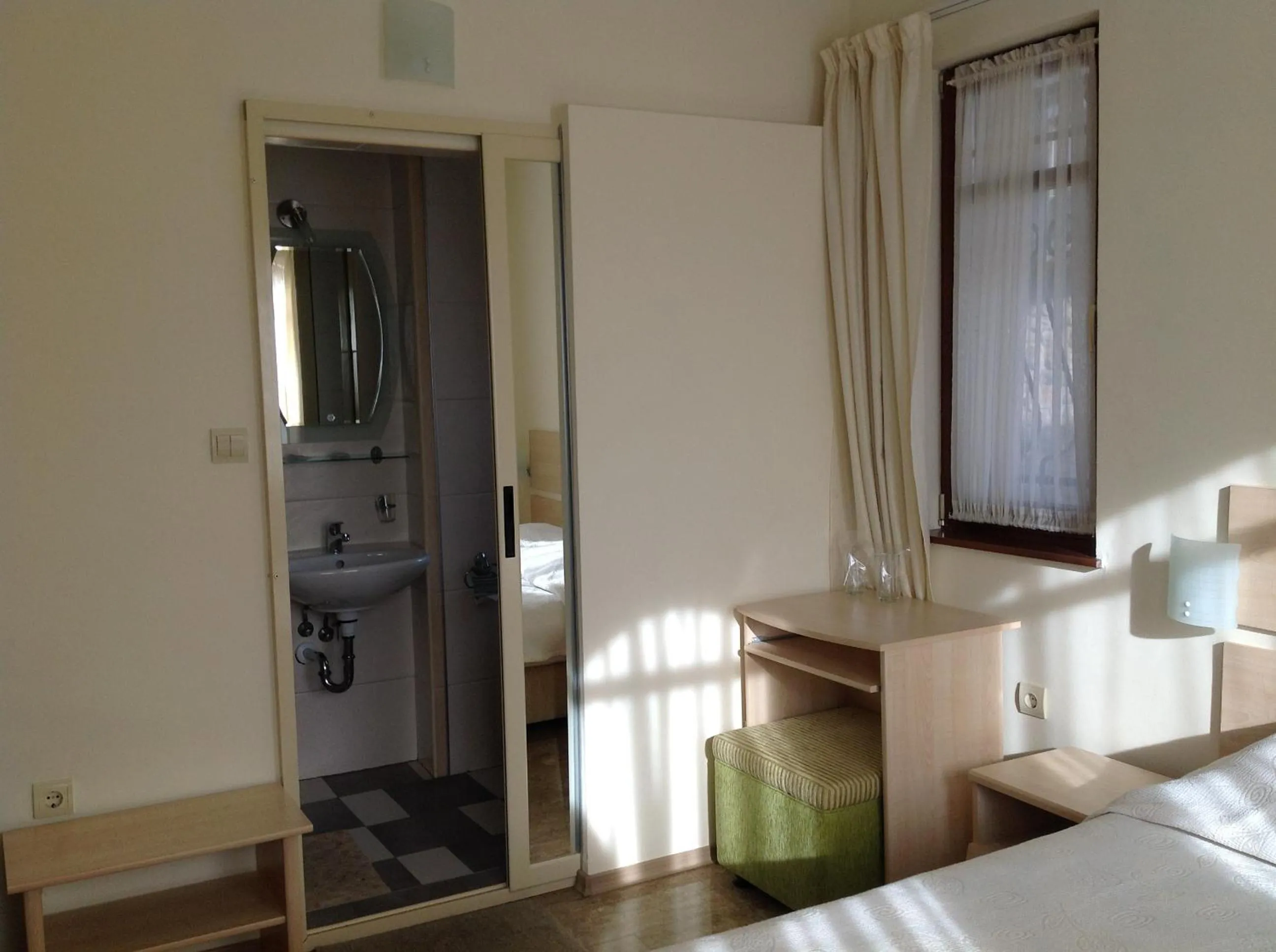 Bed in Family Hotel Saint Nikola and Free parking