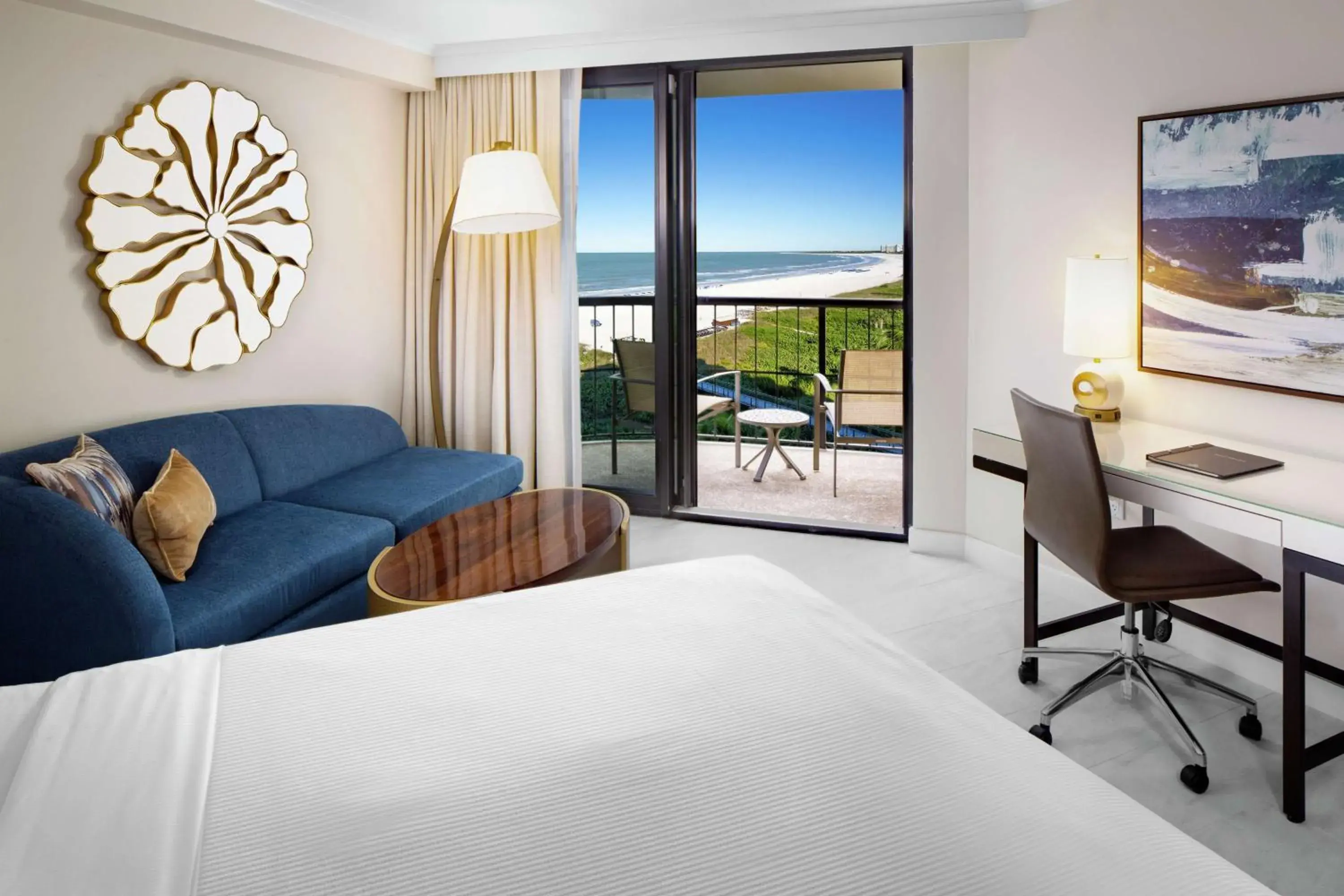 1 King Bed Deluxe Ocean View Hearing Accessible in Hilton Marco Island Beach Resort and Spa 1 King Bed Deluxe Ocean View Hearing Accessible in Hilton Marco Island Beach Resort and Spa