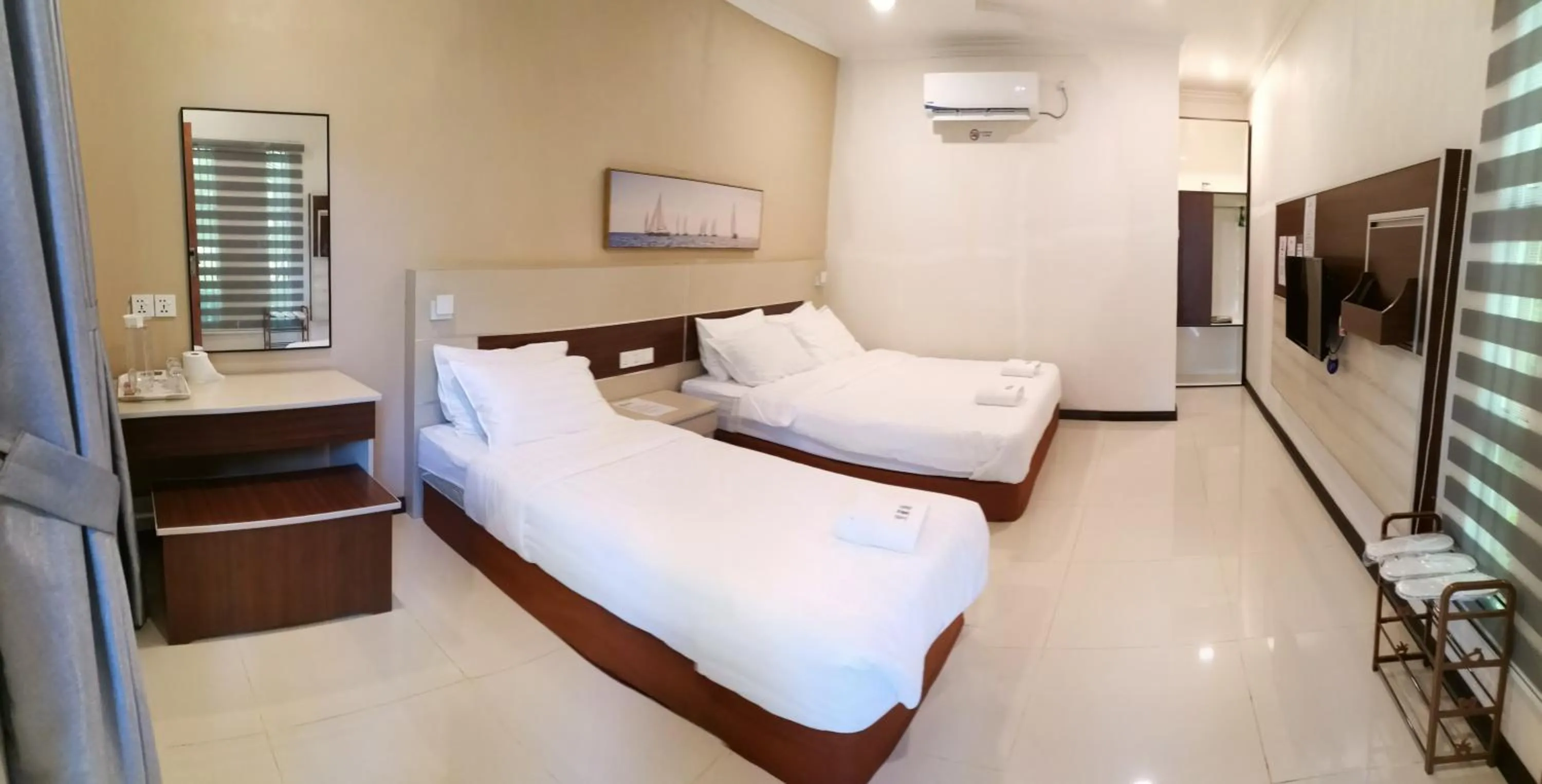 Bed in Hemingway Cottage 海明威度假屋