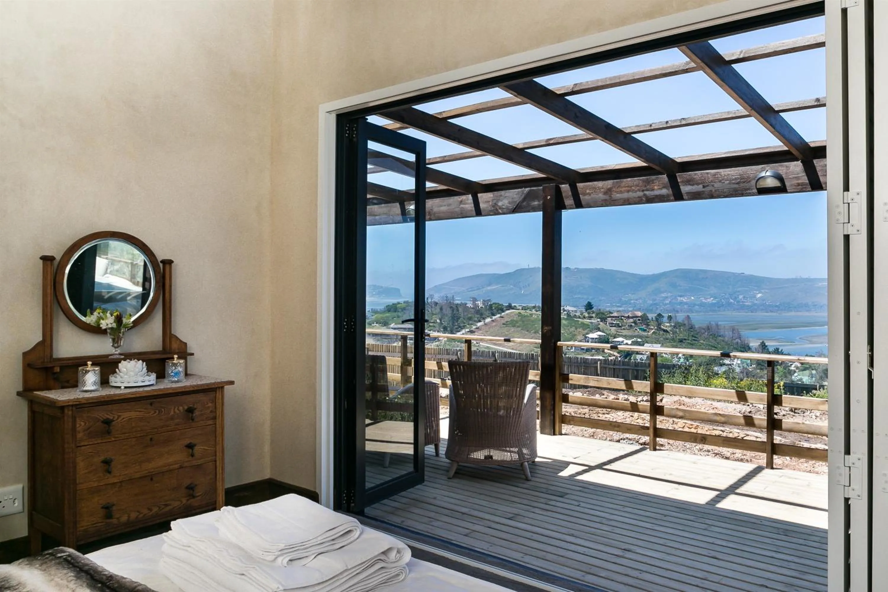 Lake view in Narnia Guest House