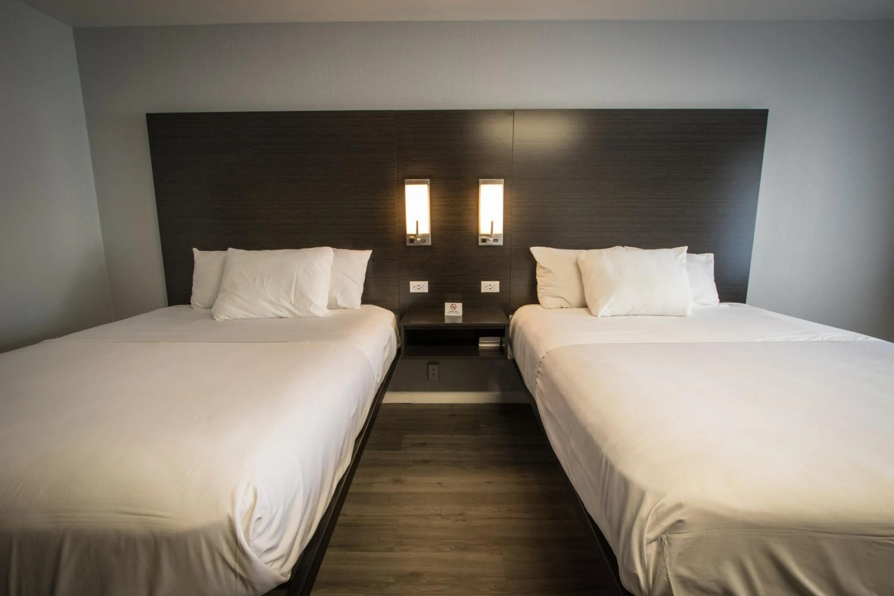 Bedroom, Bed in Envi Boutique Hotel Henderson-Evansville South