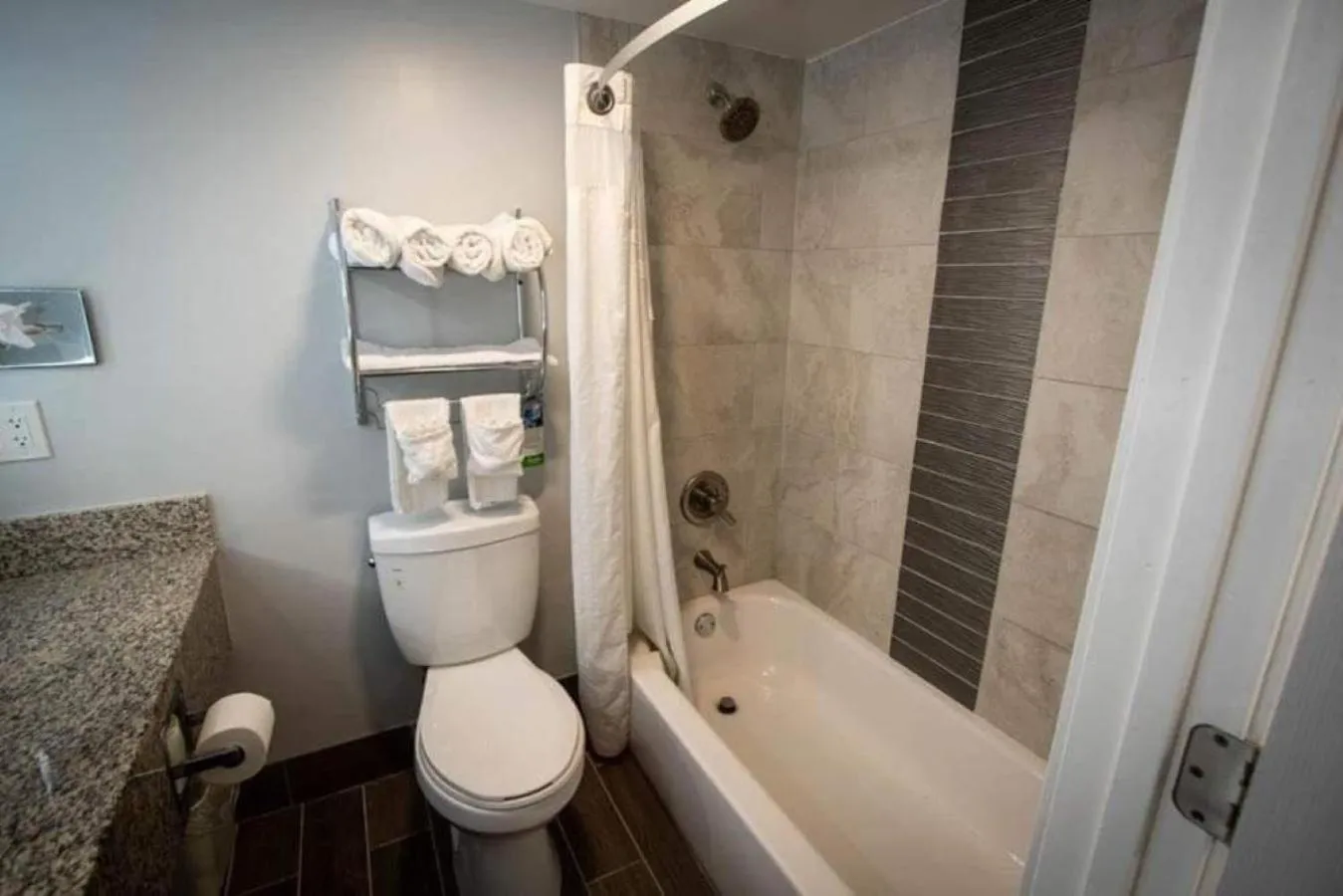 Bathroom in Envi Boutique Hotel Henderson-Evansville South