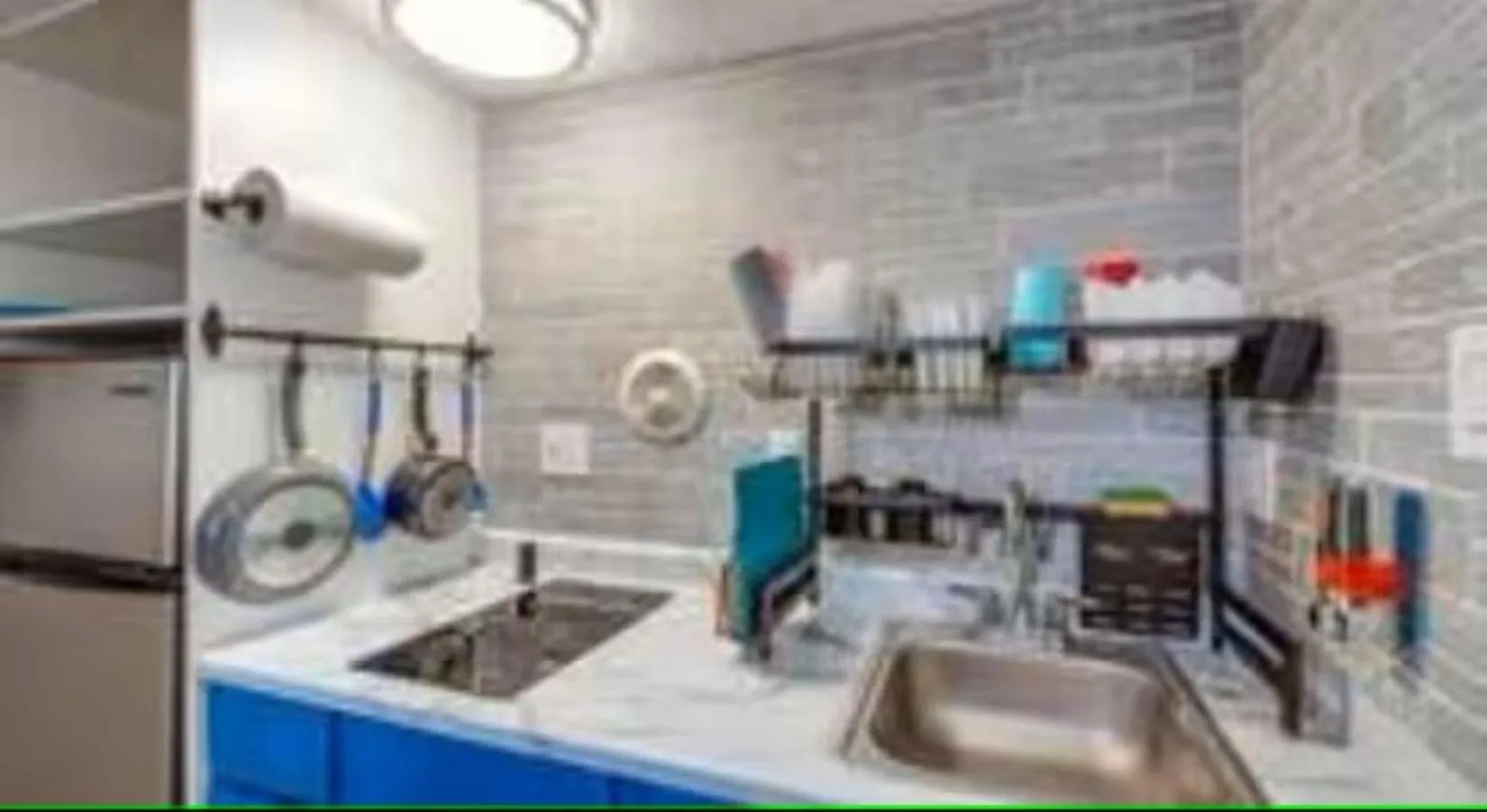 Kitchen or kitchenette in Envi Boutique Hotel Henderson-Evansville South