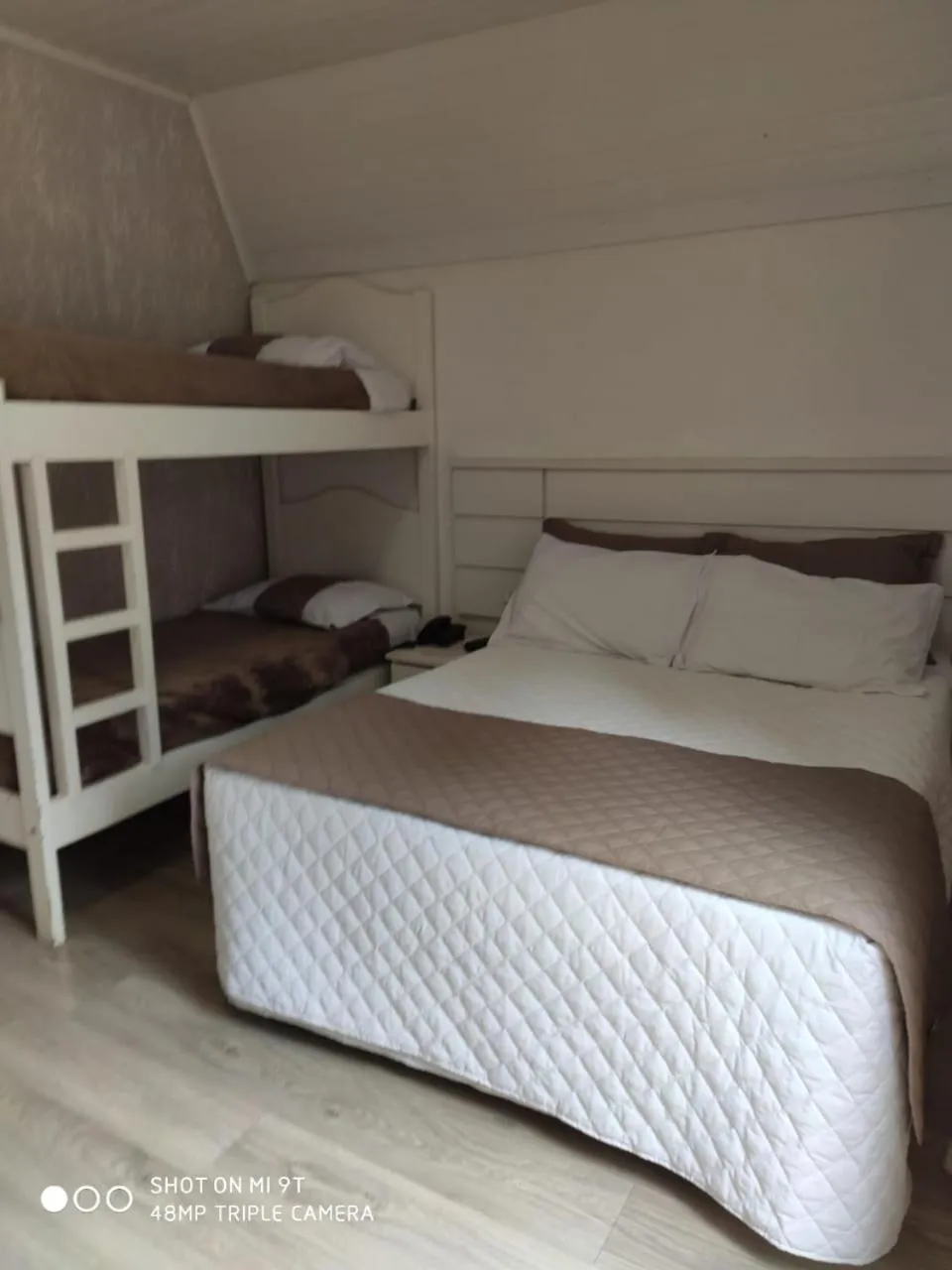 bunk bed, Bed in Hotel Cabana Jardim de Flores