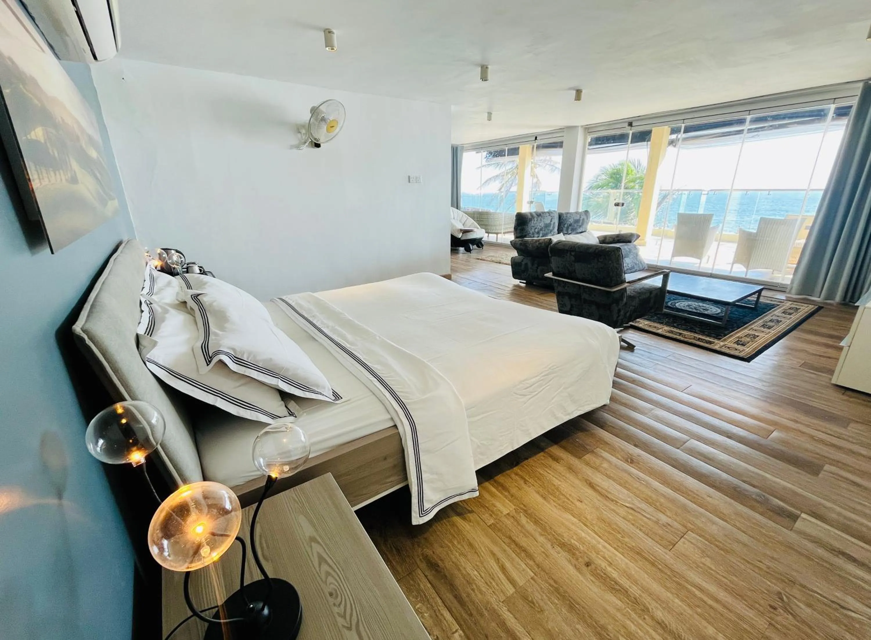 Bedroom, Bed in Hikka House - Thema Collection