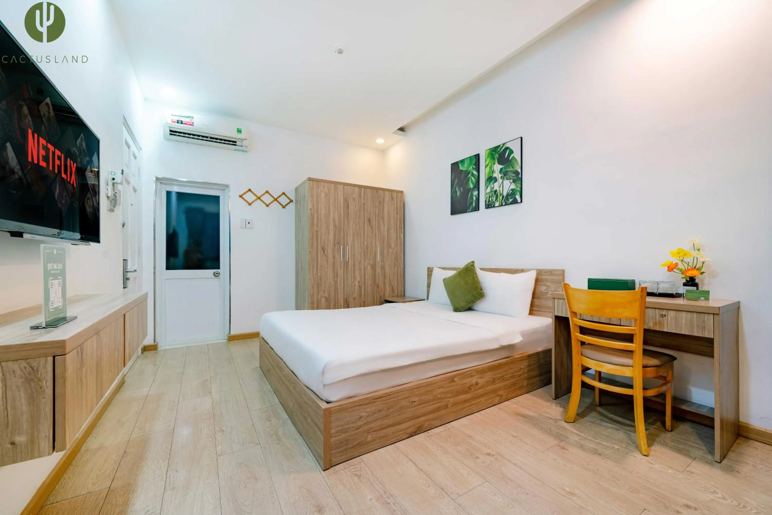 Photo of the whole room, Bed in Cactusland Hotel & Apartment