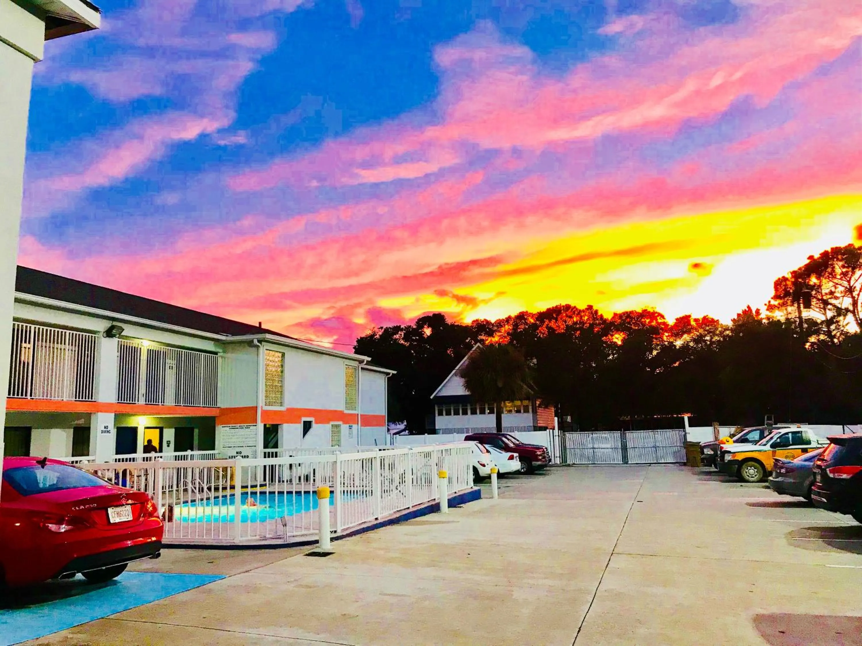 Area and facilities in Sky Suites