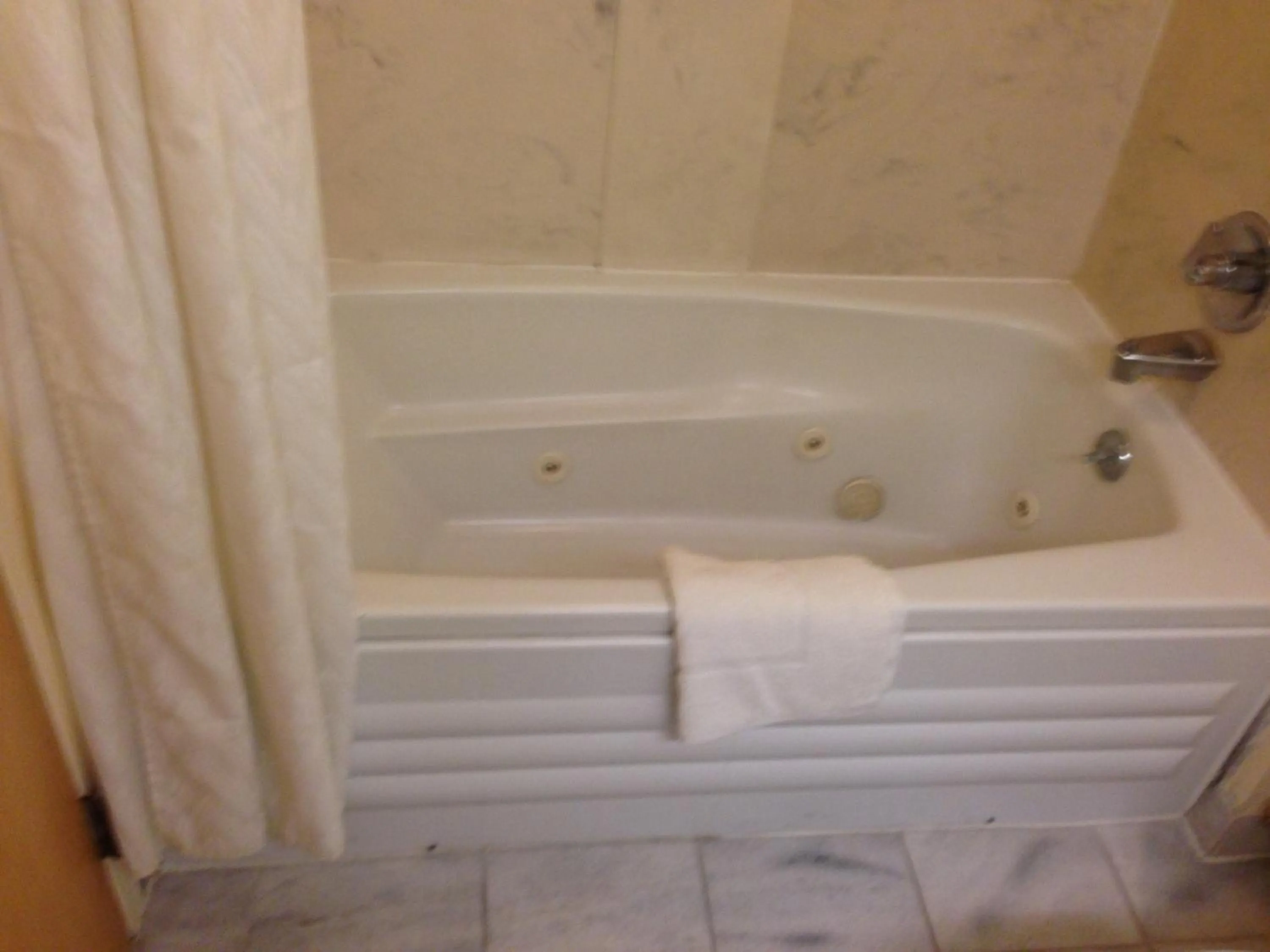 Bathroom in Sky Suites