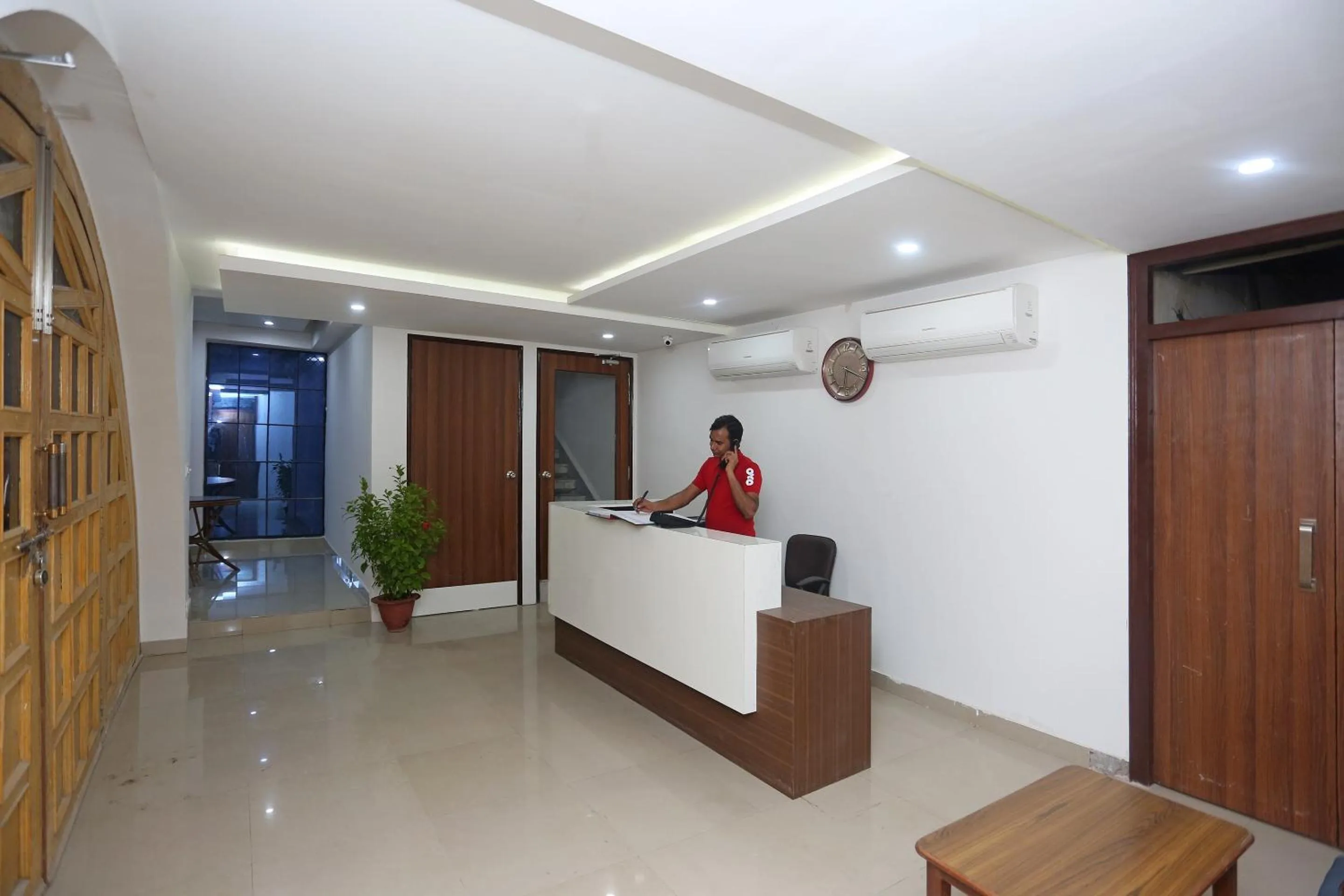 Lobby or reception in Hotel O Tulip Inn