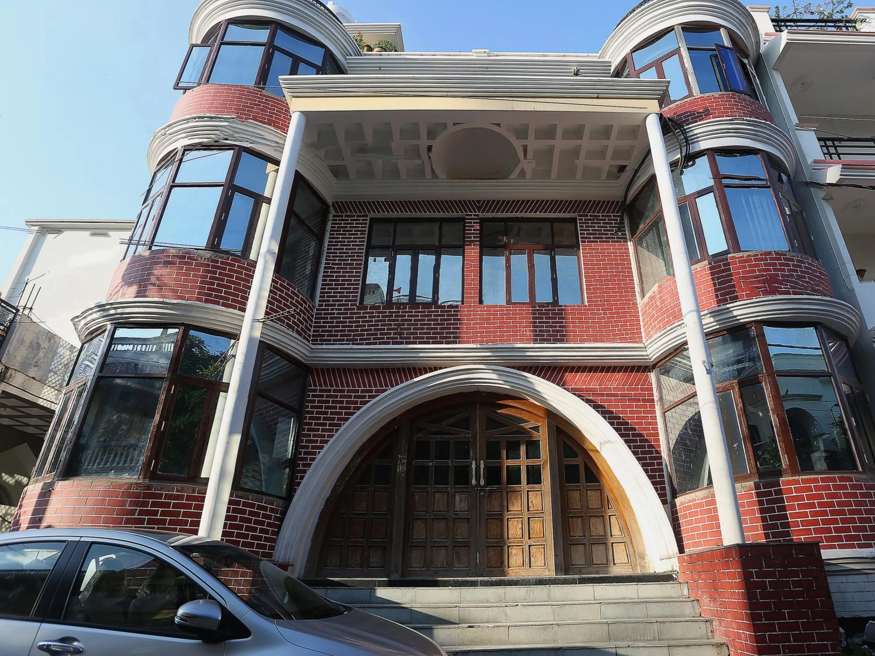 Facade/entrance in Hotel O Tulip Inn