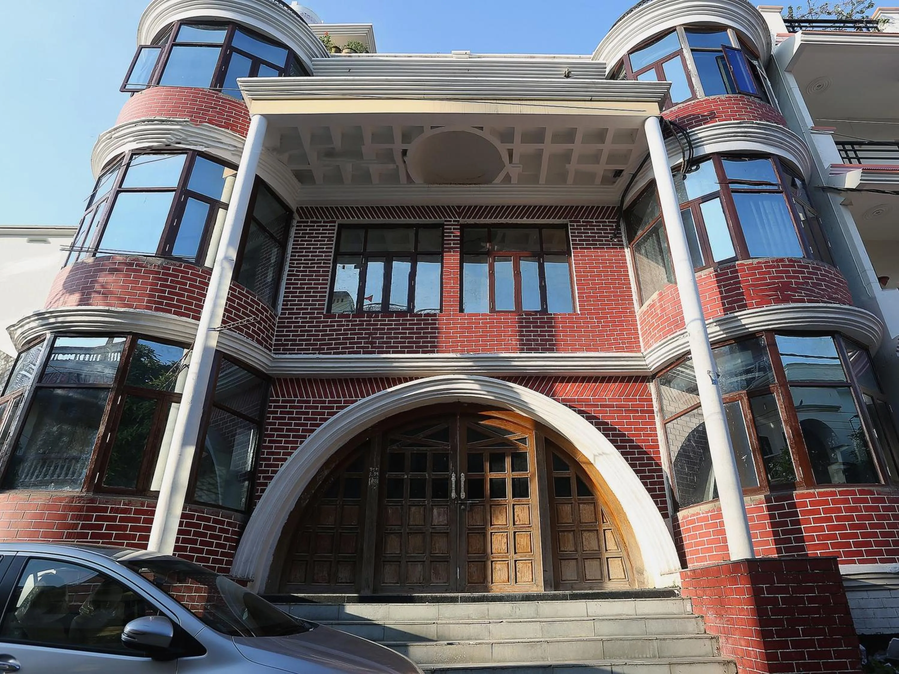 Facade/entrance in Hotel O Tulip Inn