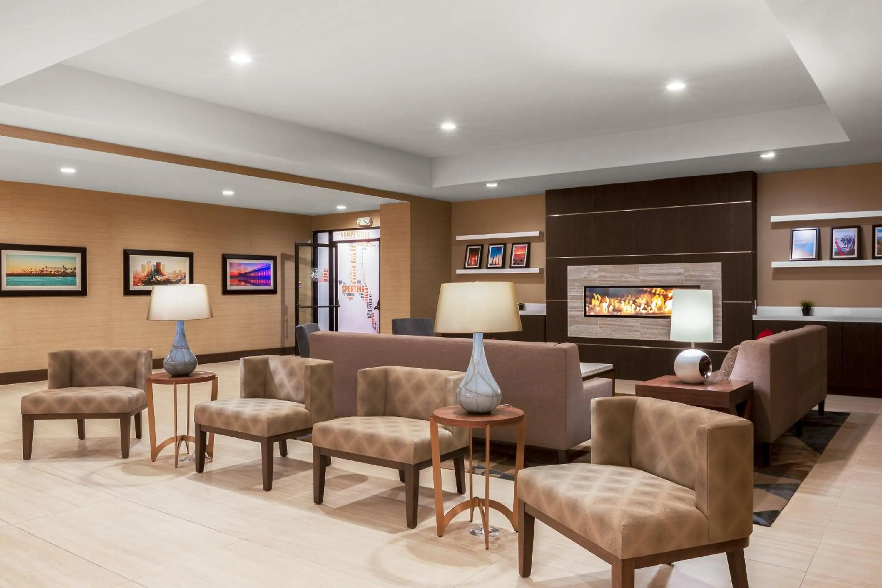 Property building in Holiday Inn La Mirada Buena Park by IHG