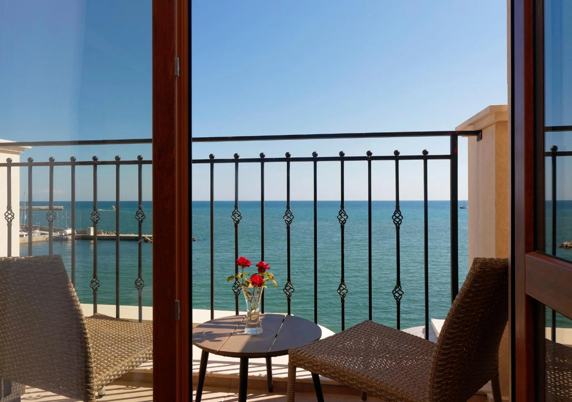 Sea view in Maria Palace Complex