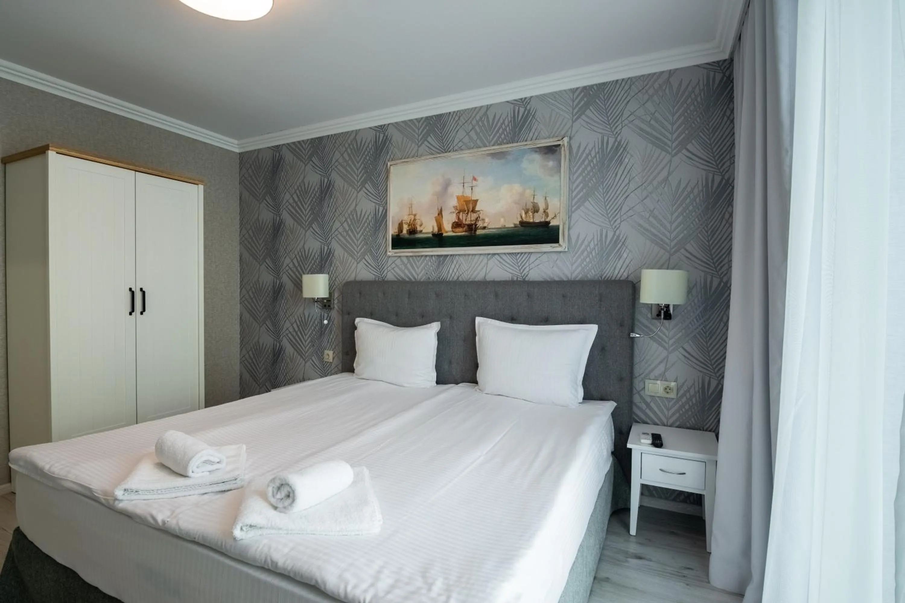 Bedroom, Bed in Maria Palace Complex