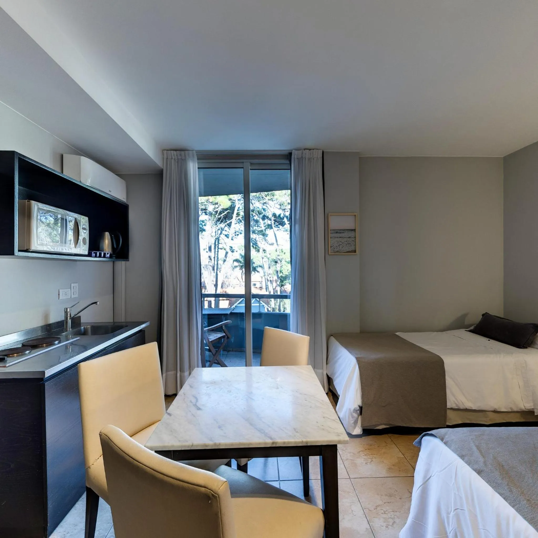 Photo of the whole room, Bed in Destinar Apart