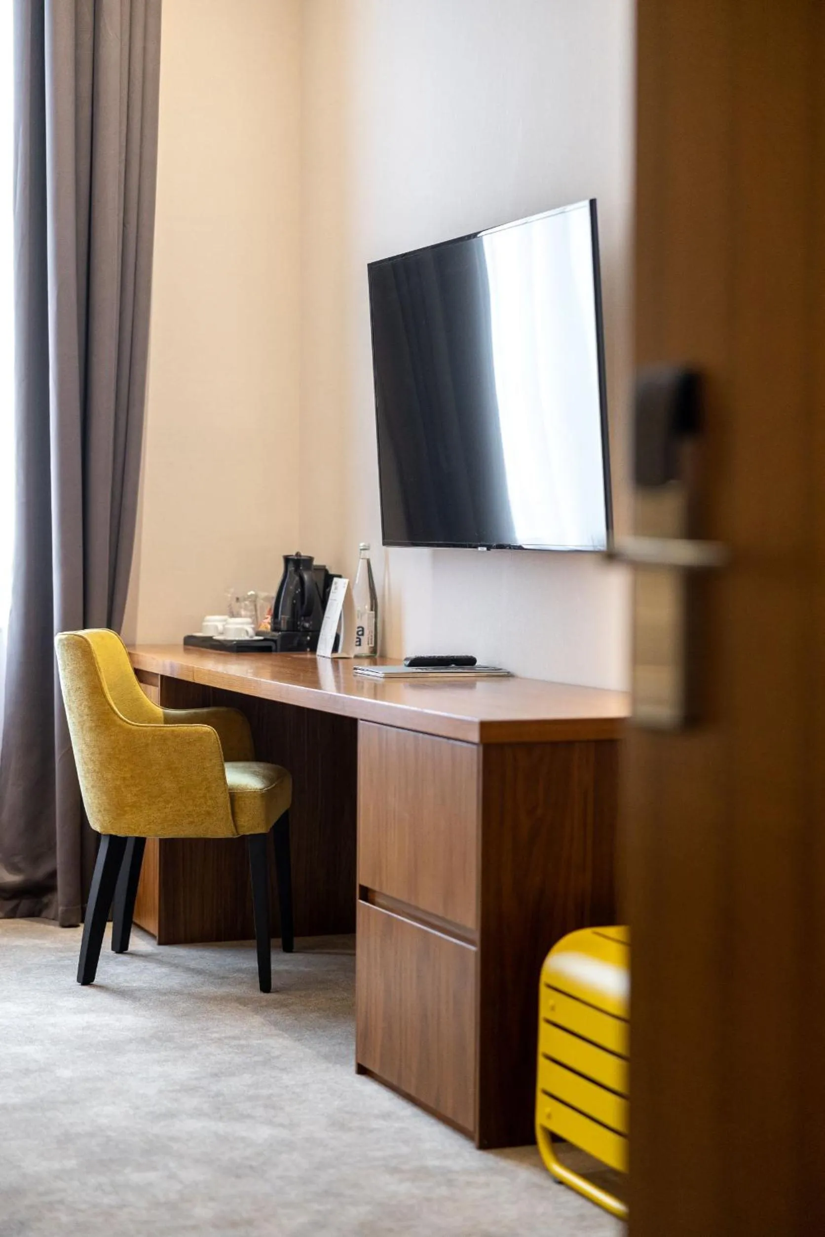 TV and multimedia in Maison Royale