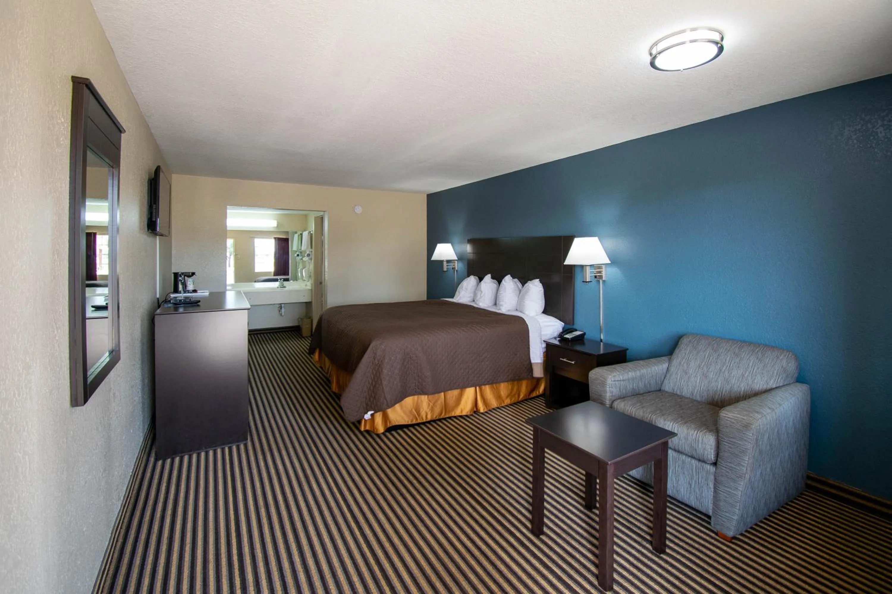 Property building in Countryside Inn