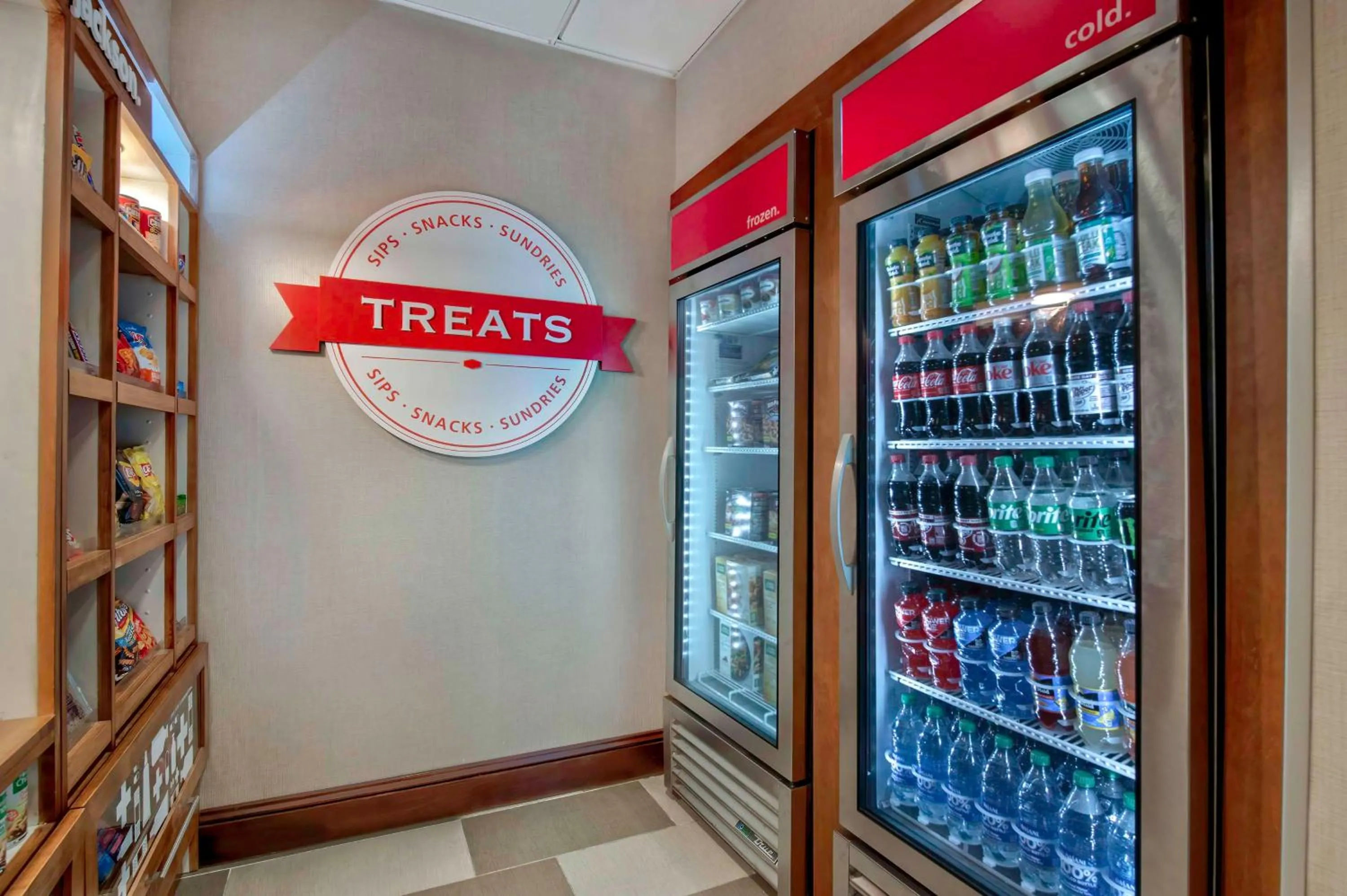 Restaurant/places to eat in Hampton Inn & Suites Jackson