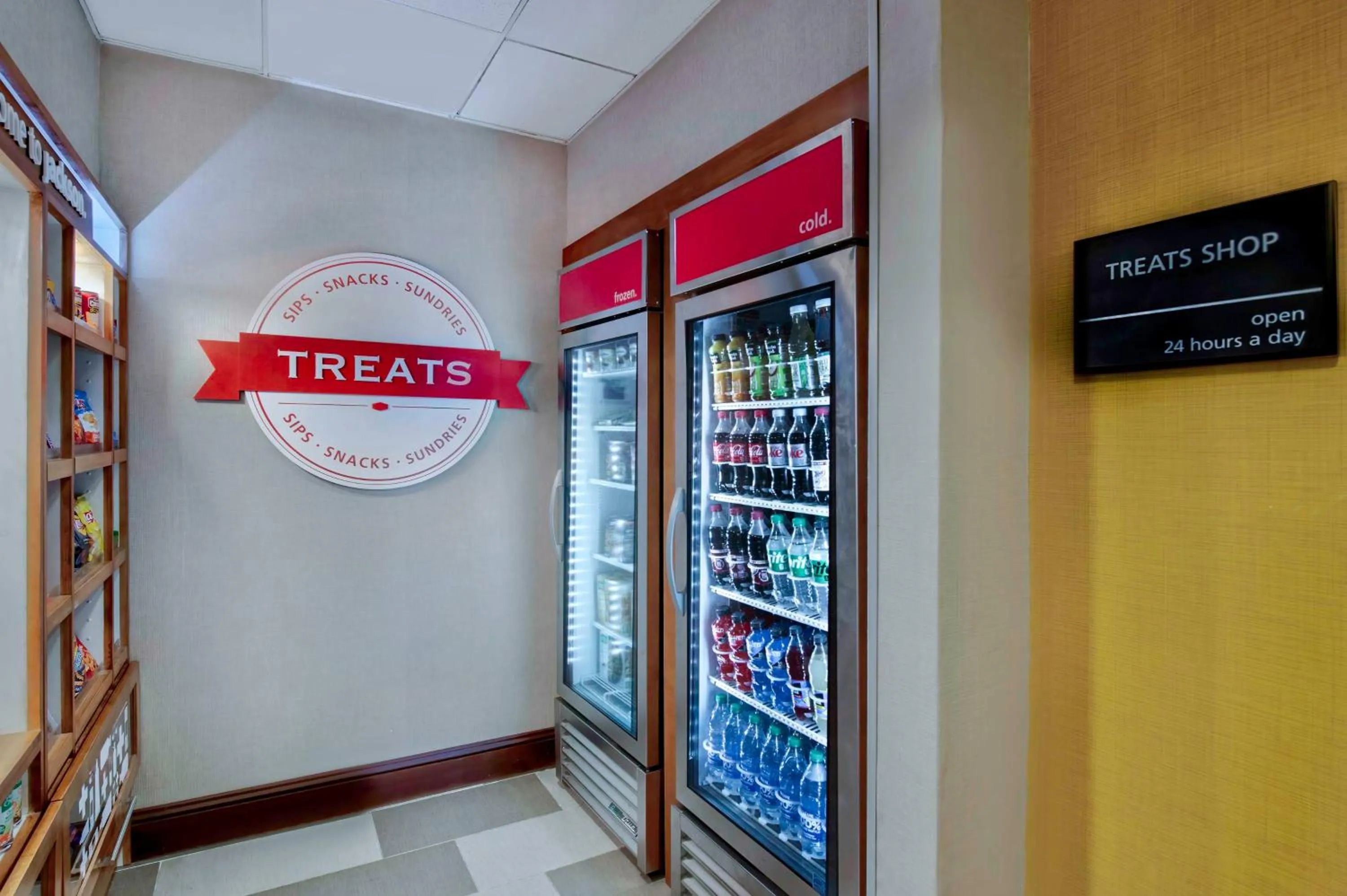 Restaurant/places to eat in Hampton Inn & Suites Jackson