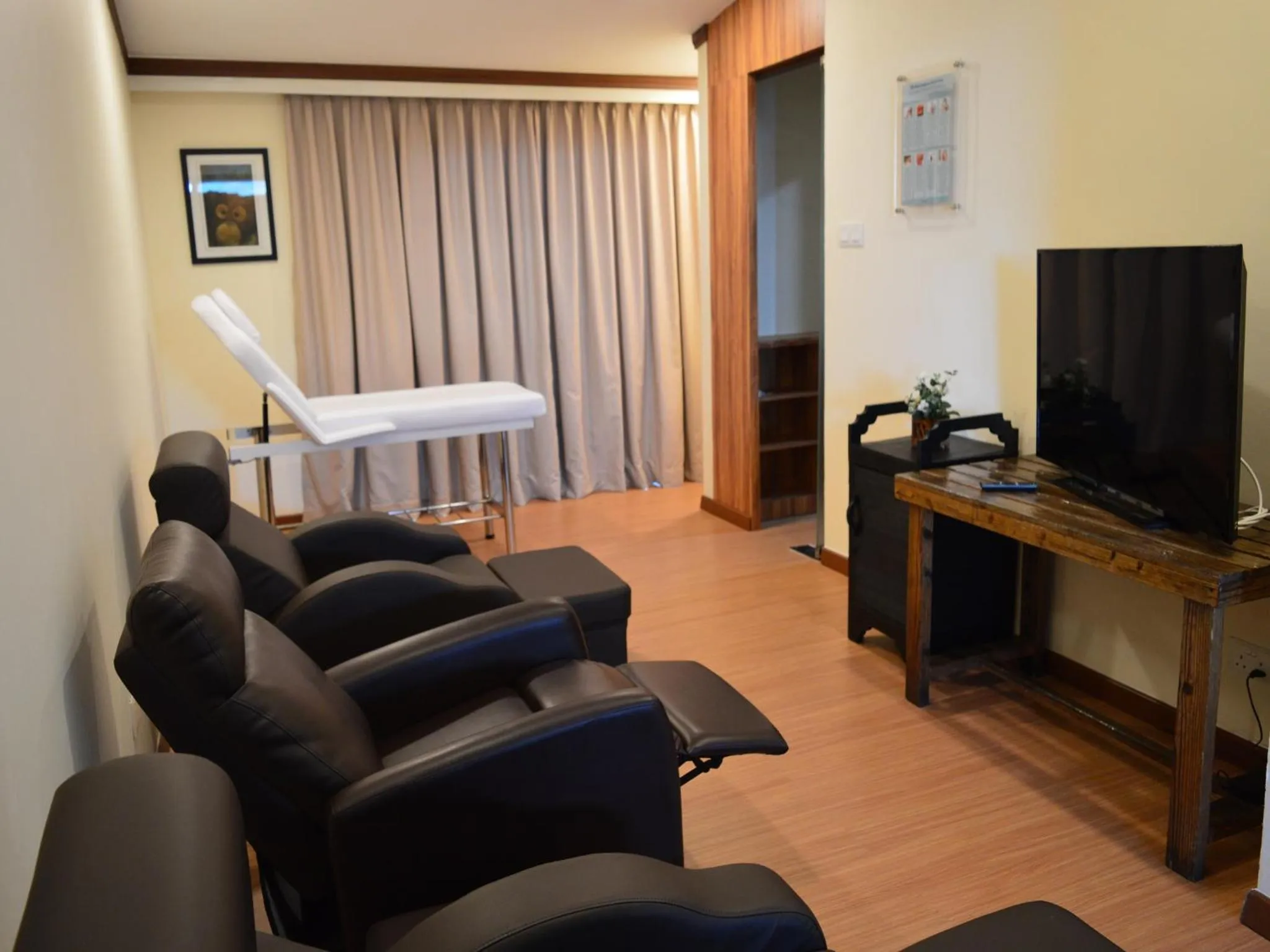 Massage in Kasih Sayang Hill Resort