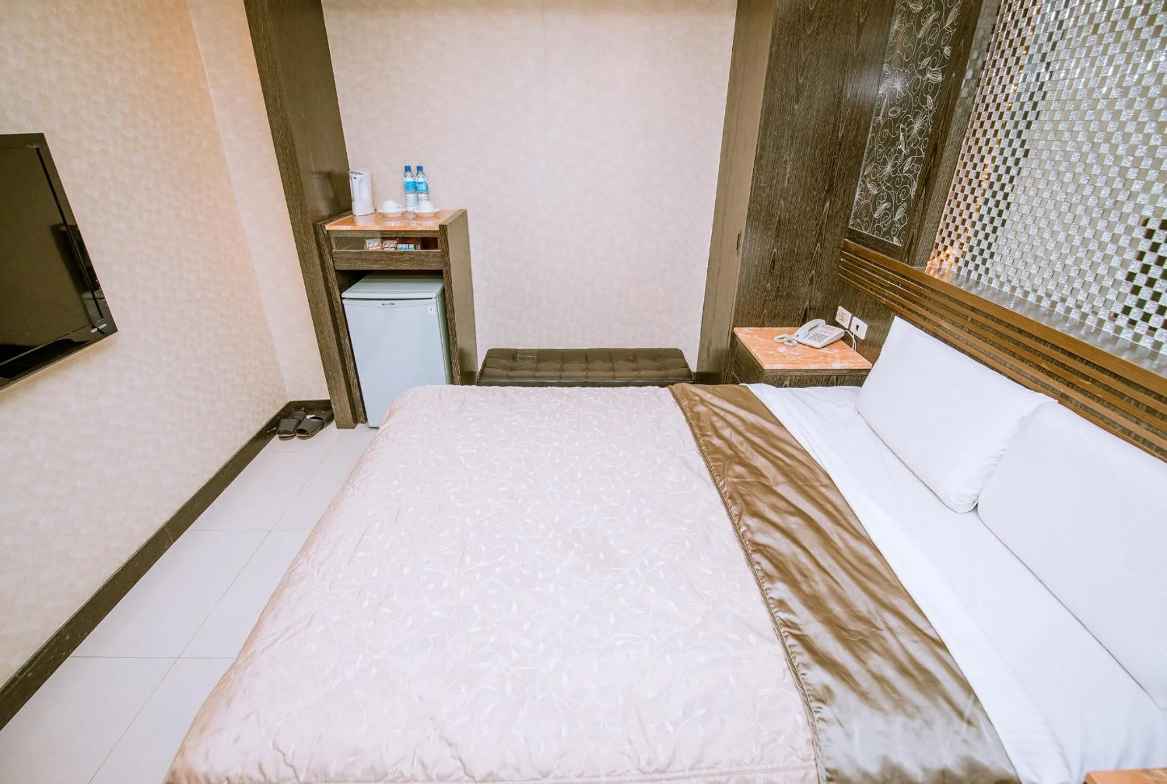 Bed in Guide Hotel Taipei Xinyi