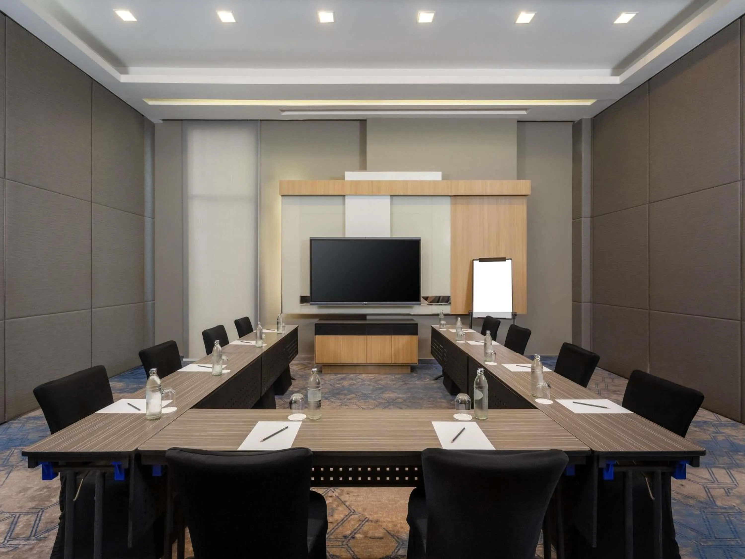 Meeting/conference room in Mercure Bangkok Siam