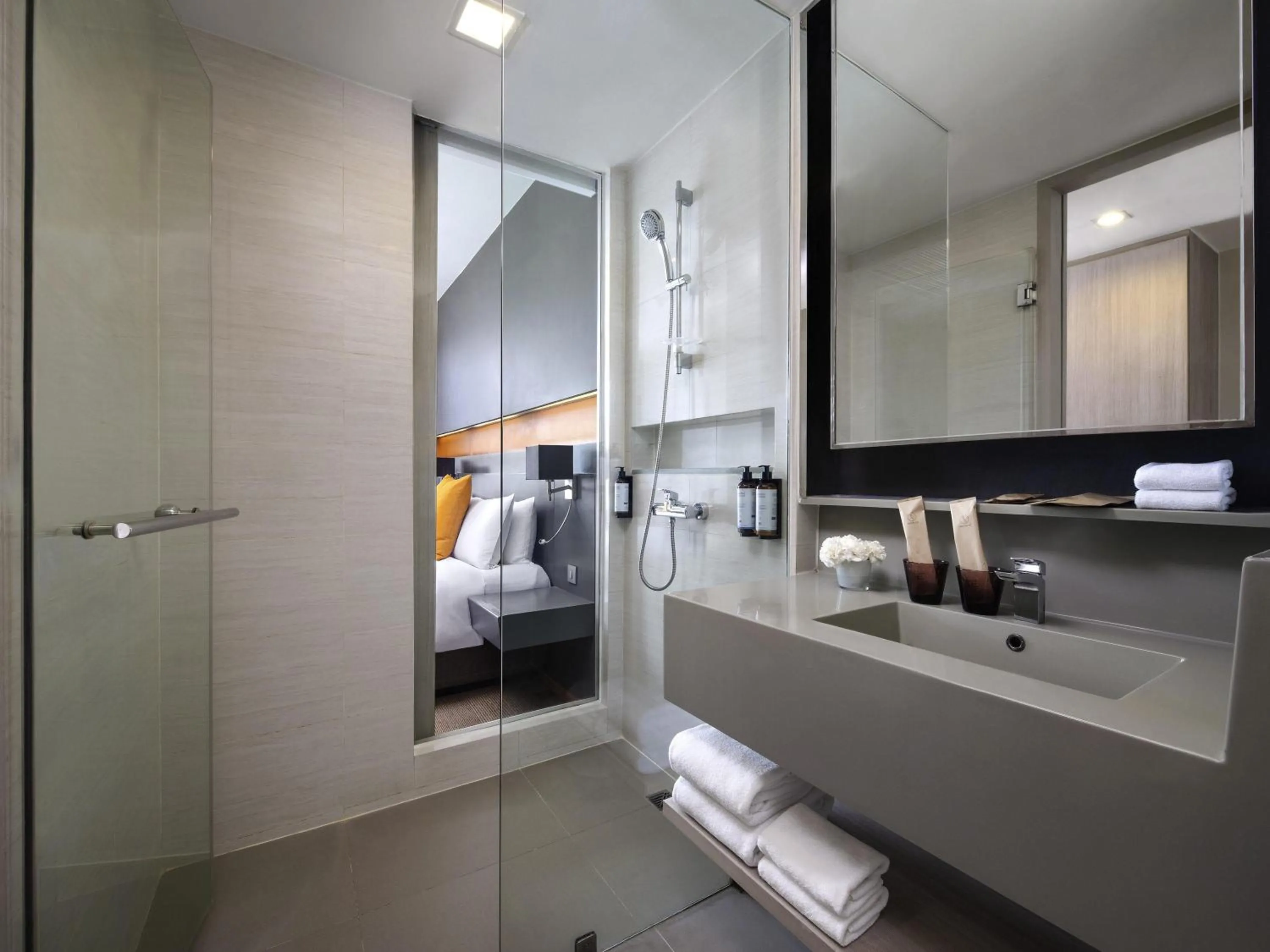 Bedroom, Bed in Mercure Bangkok Siam