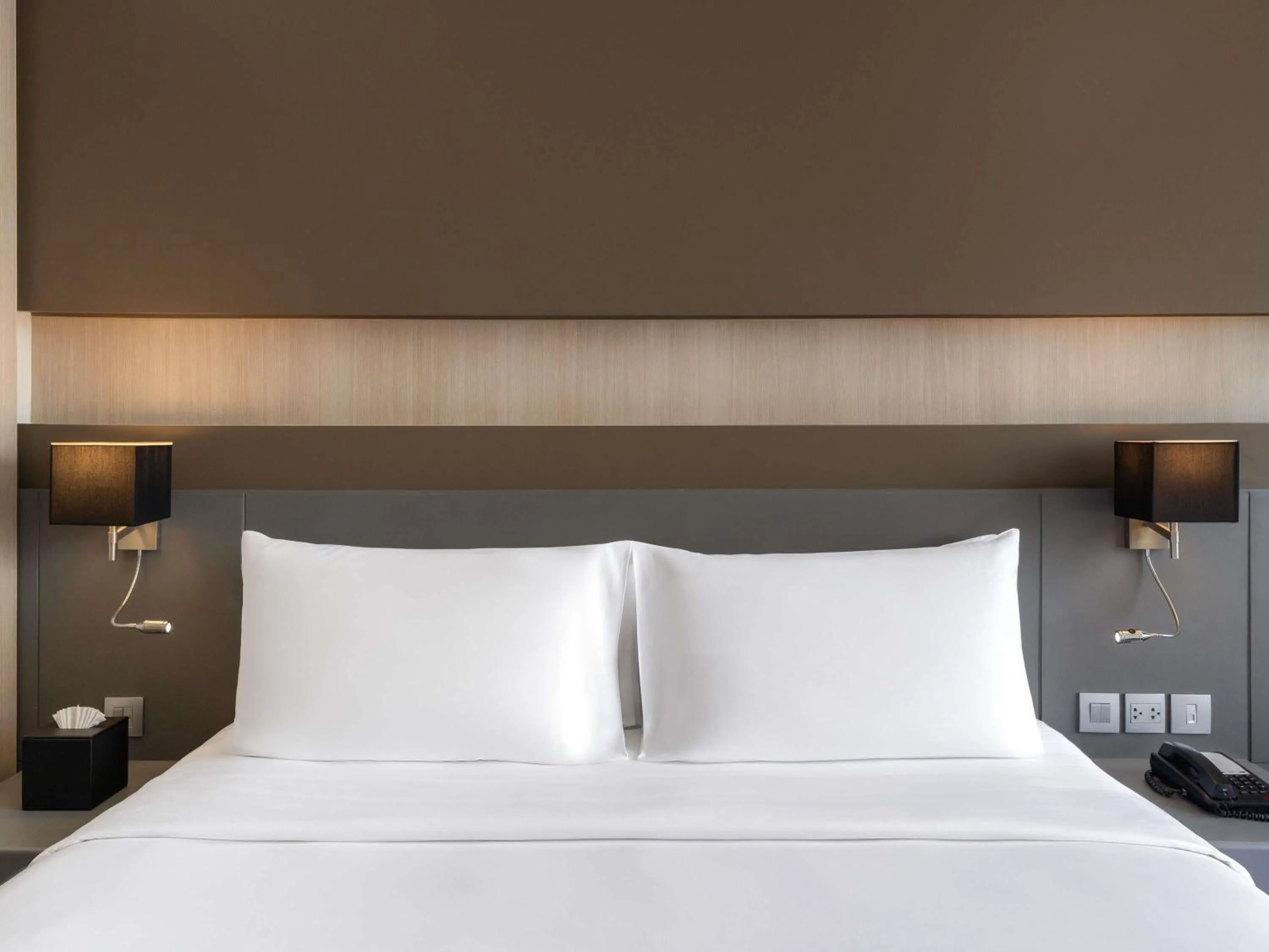 Bedroom, Bed in Mercure Bangkok Siam