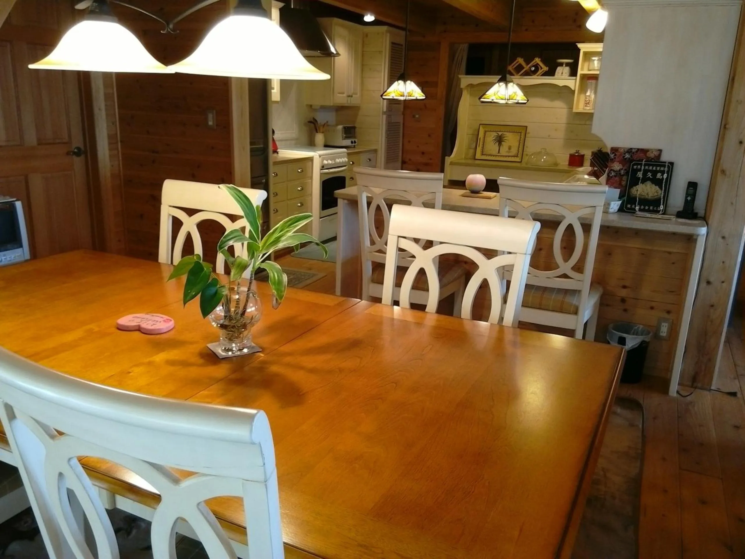 Dining area in Hana Mana