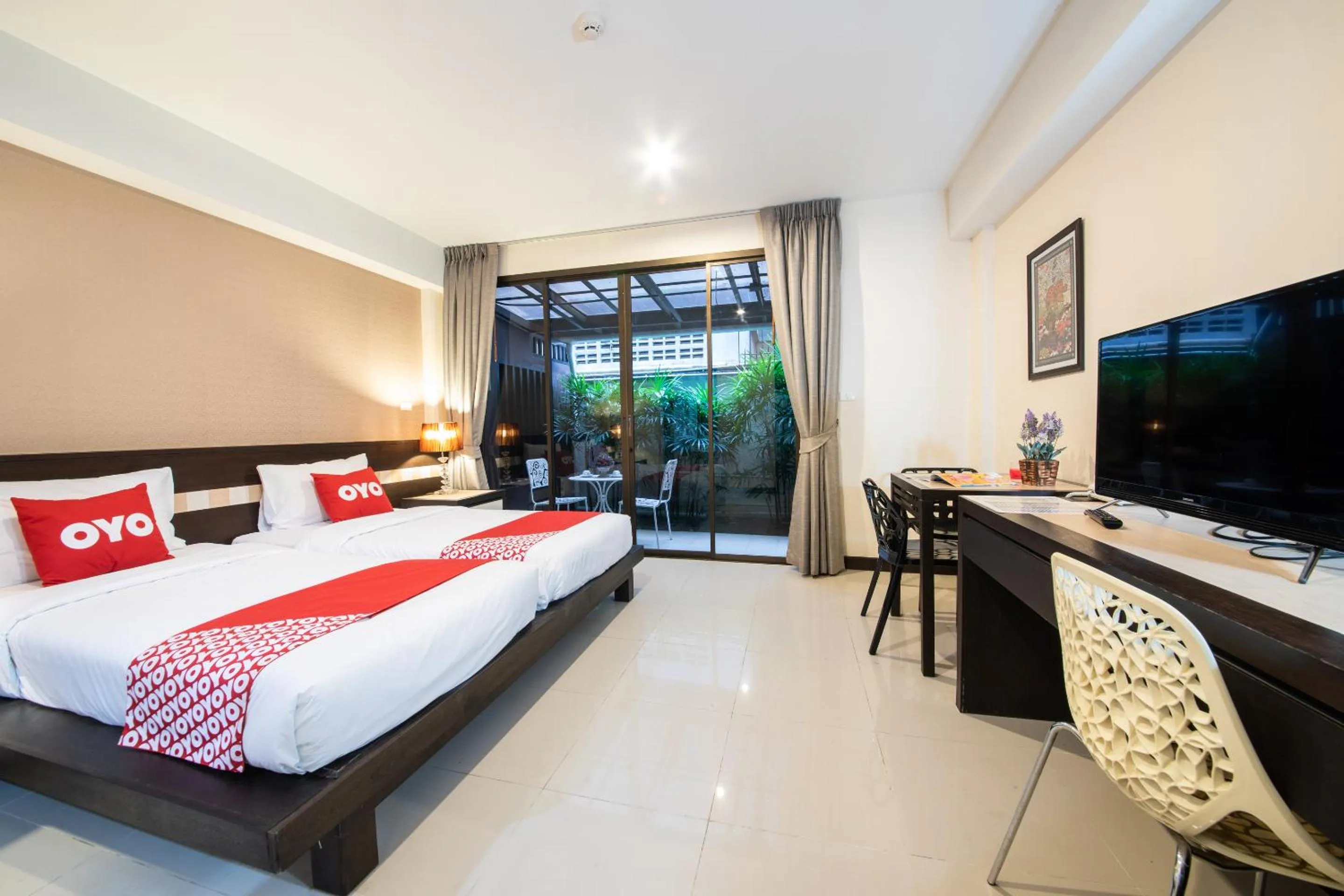 Photo of the whole room in OYO 358 Rattana Residence Thalang