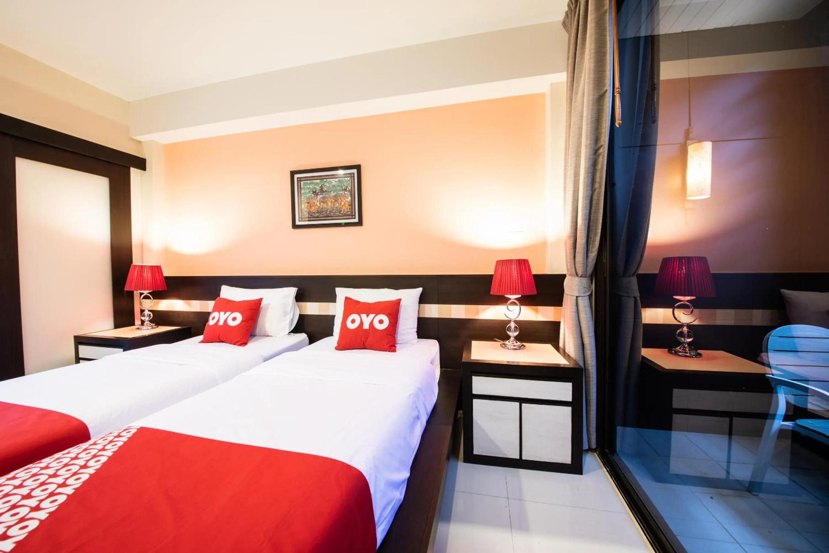 Bedroom in OYO 358 Rattana Residence Thalang