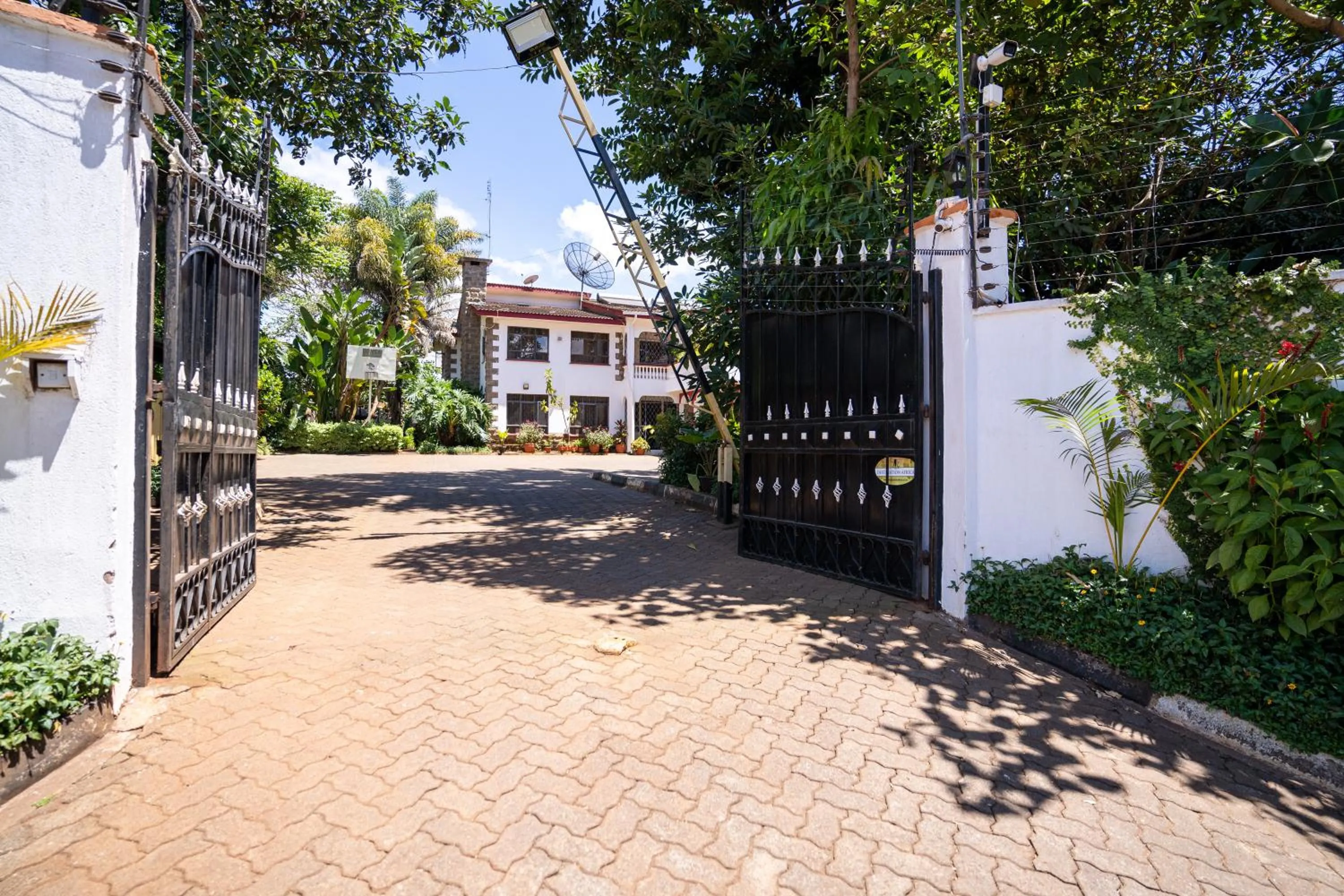 Facade/entrance in Bonsai Villa