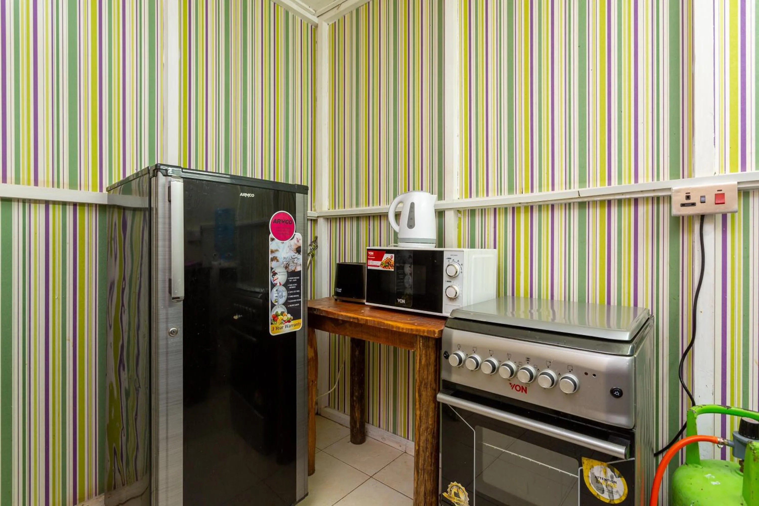 Kitchen or kitchenette in Bonsai Villa