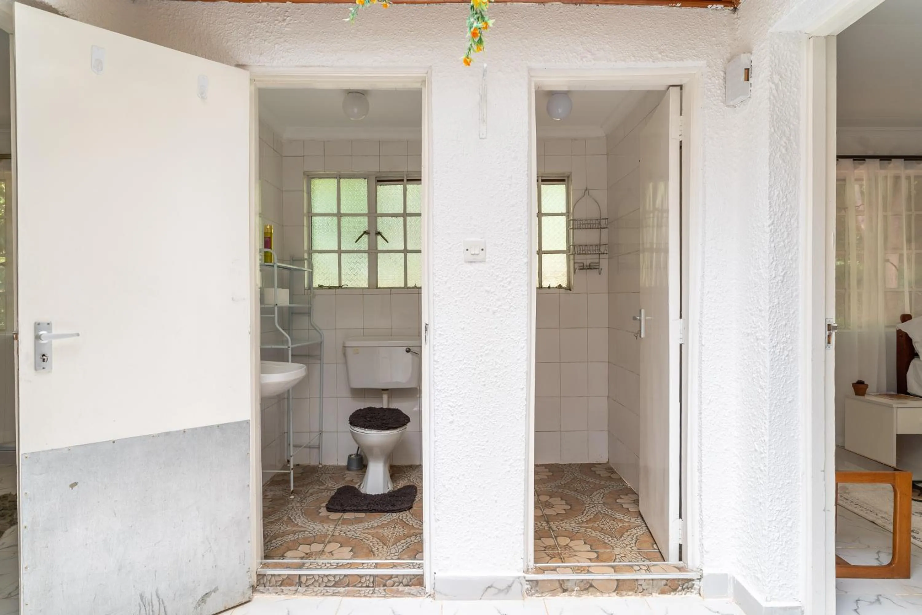 Shower in Bonsai Villa