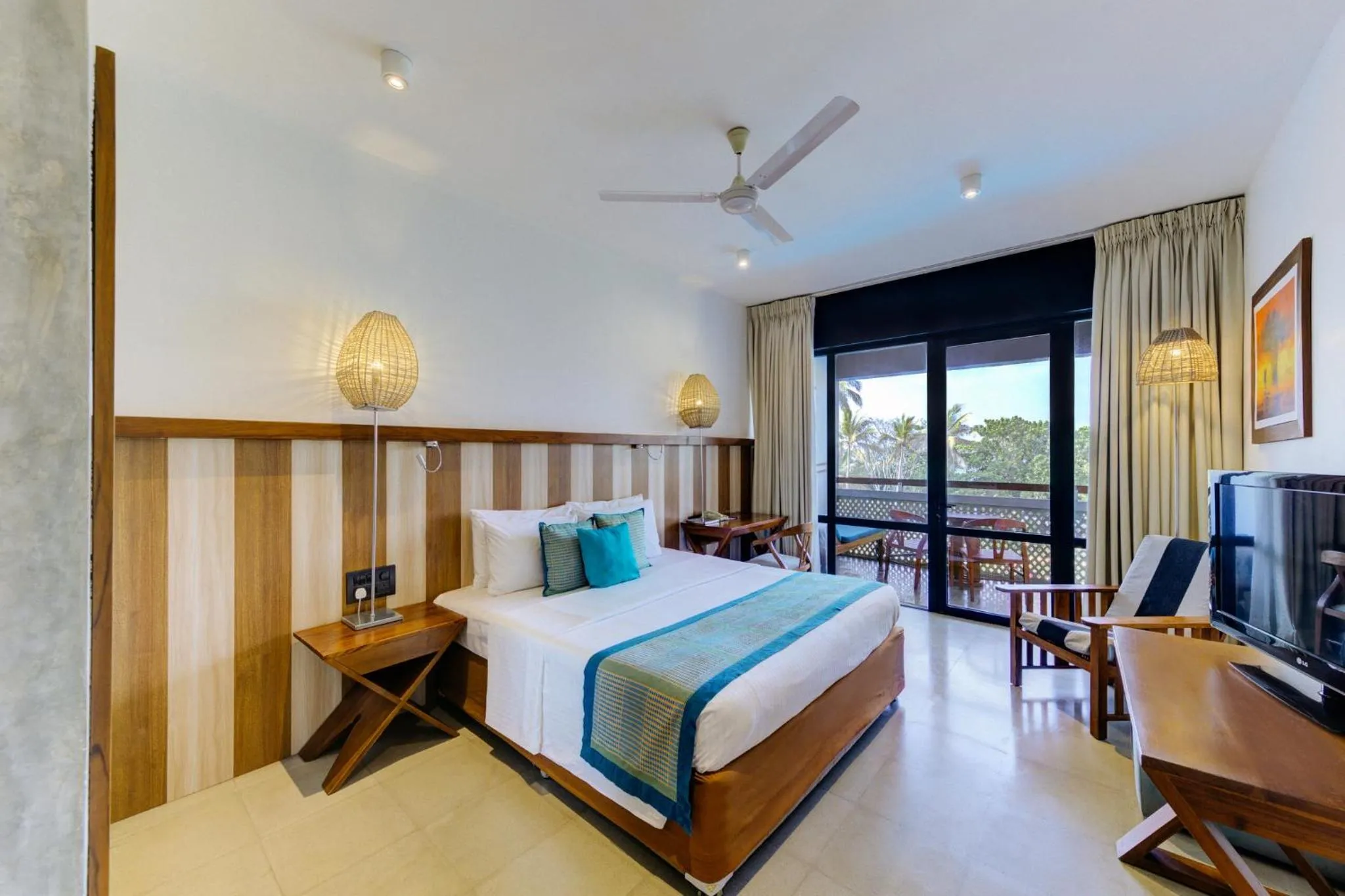 Bedroom, Bed in Cinnamon Bey Beruwala