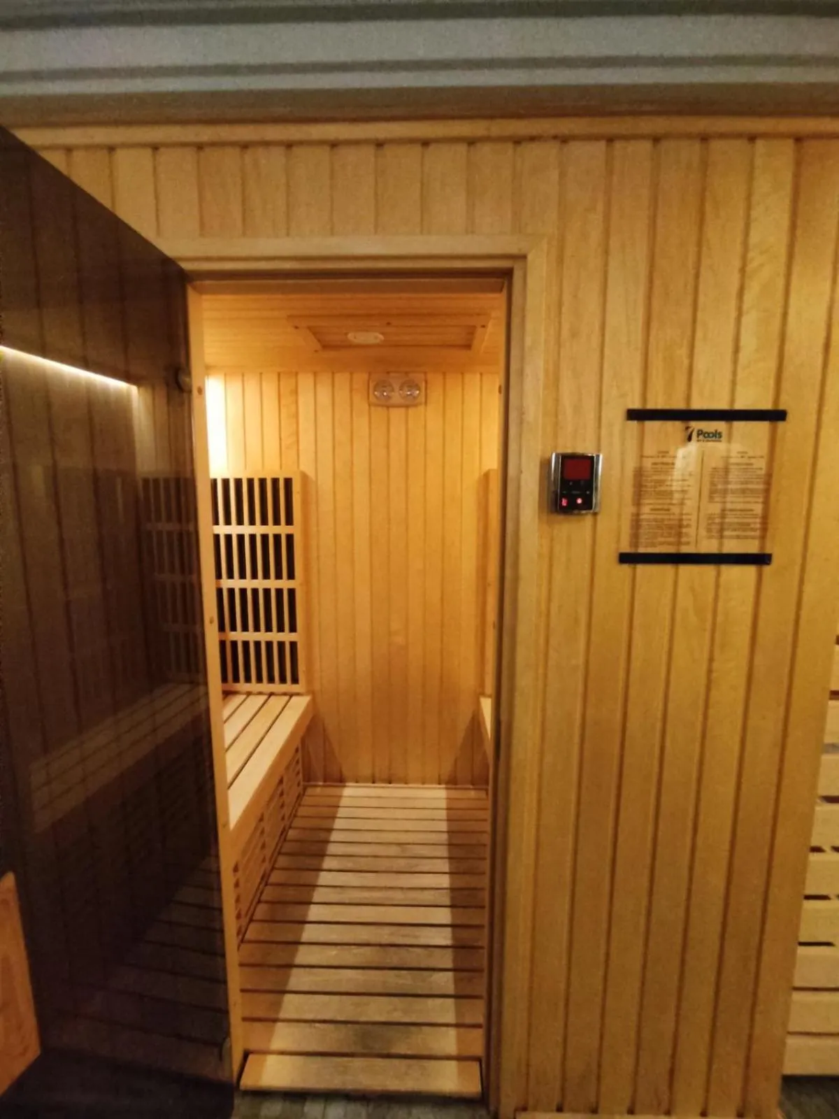 Sauna in 7 Pools SPA Boutique Hotel