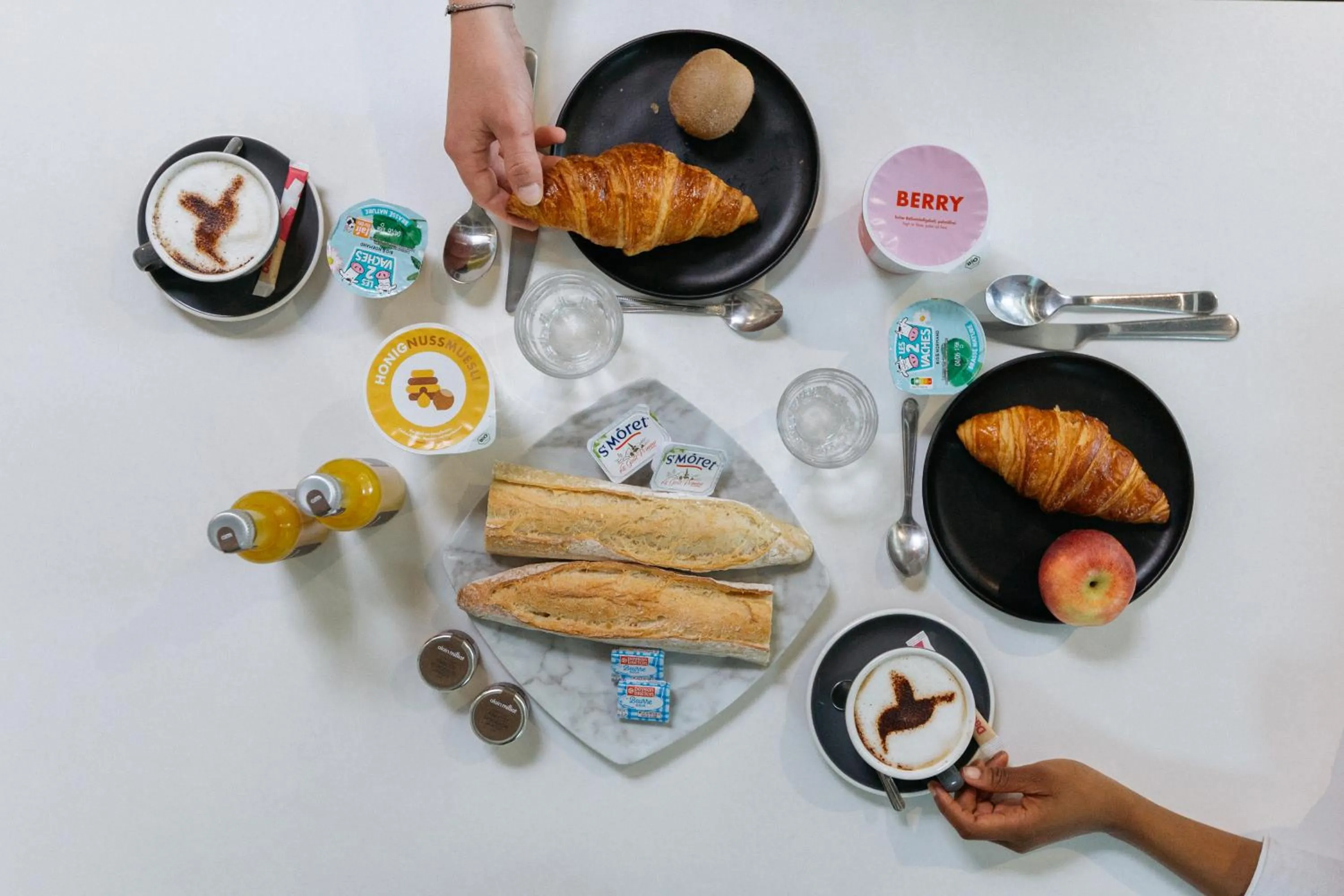 Breakfast in Deskopolitan House