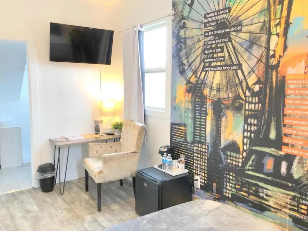 Seating area in The ART INN Seattle