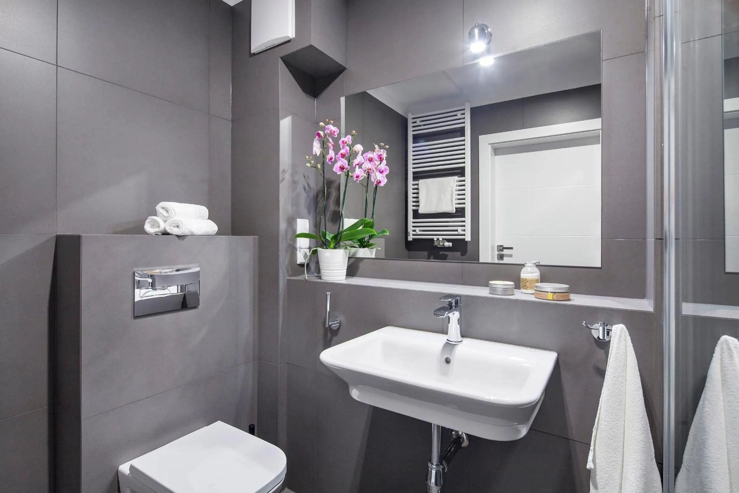 Bathroom in Sleepy3city Apartments Batorego 9 II