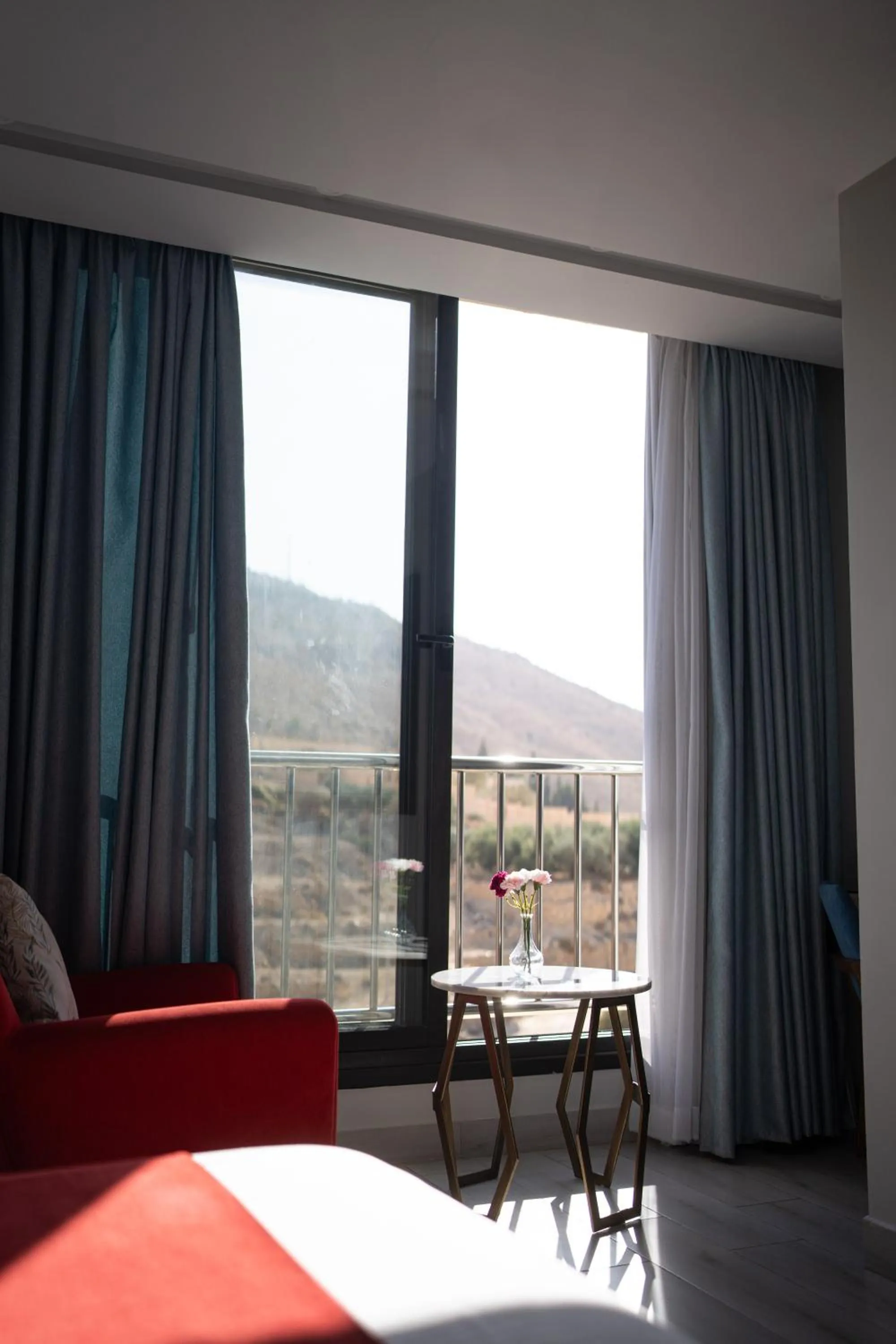 Mountain view, Bed in Petra Boutique Hotel