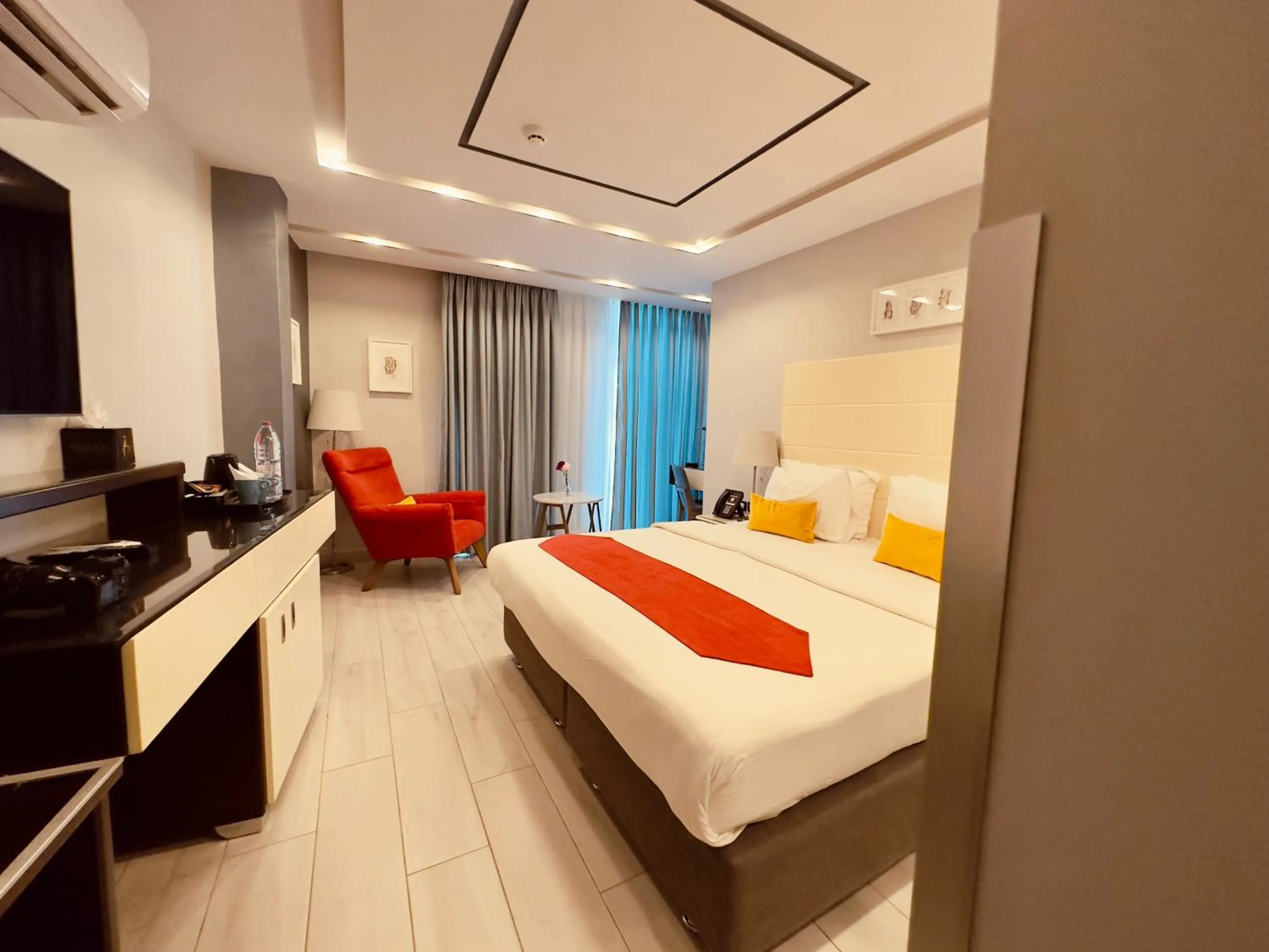 Photo of the whole room, Bed in Petra Boutique Hotel