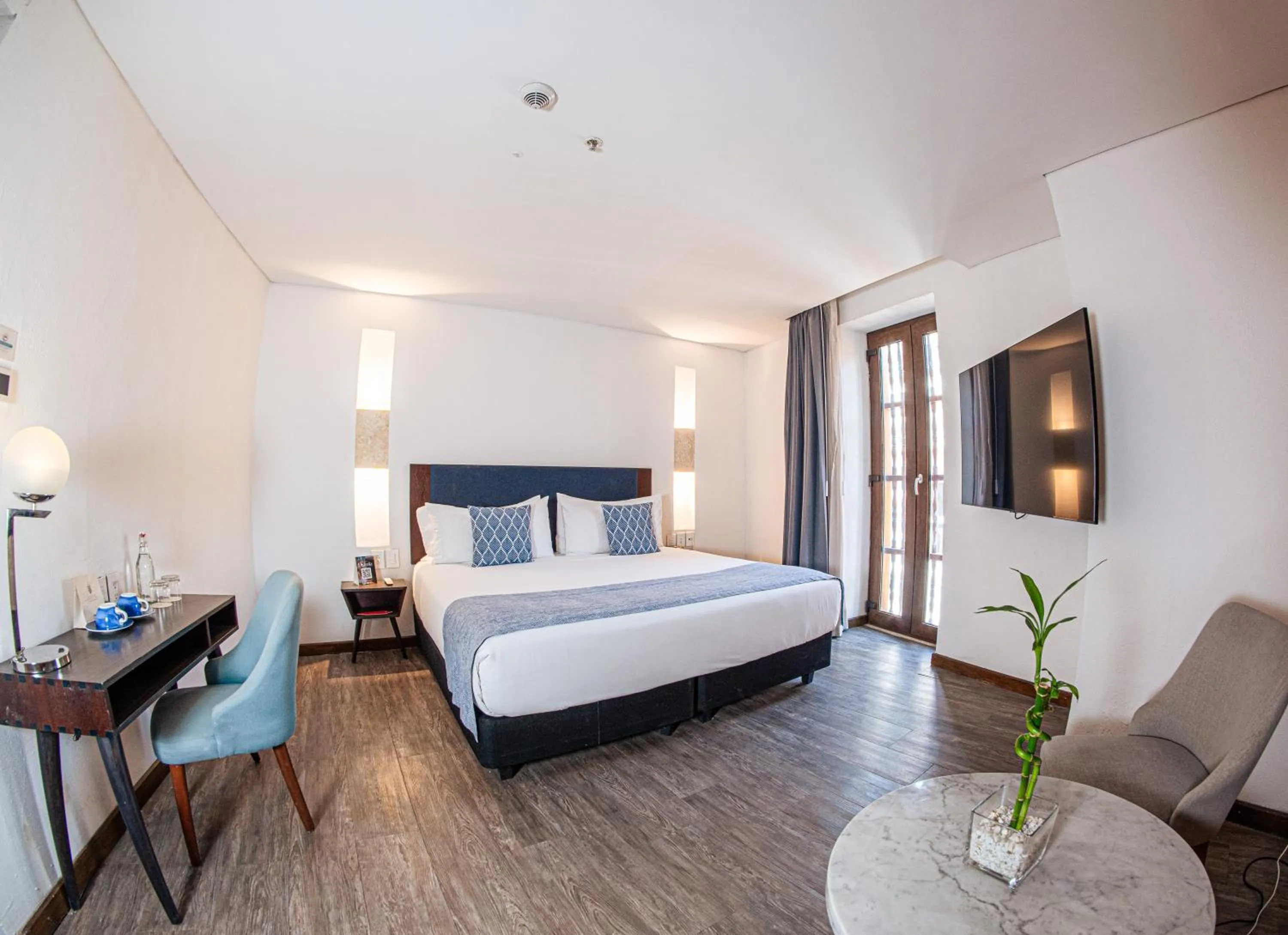 Bed in Hotel Santa Catalina By OxoHotel