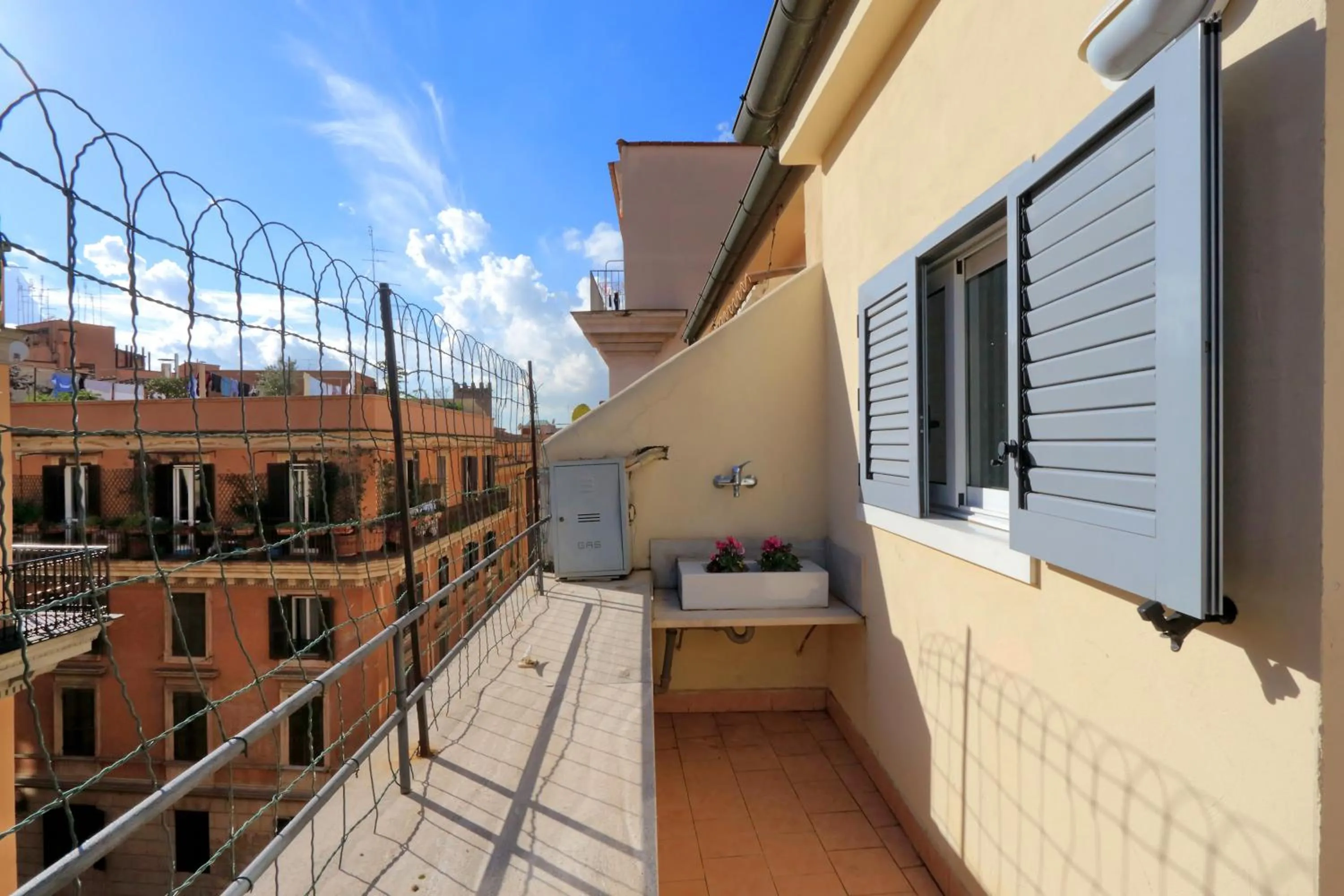 Monti charming apartment - Rome short let Service