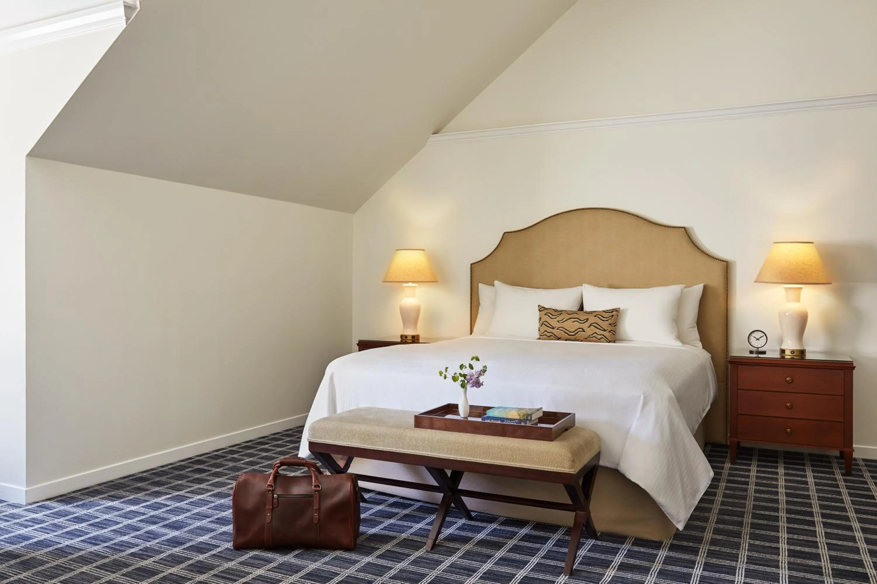 Bed in The Stanford Park Hotel