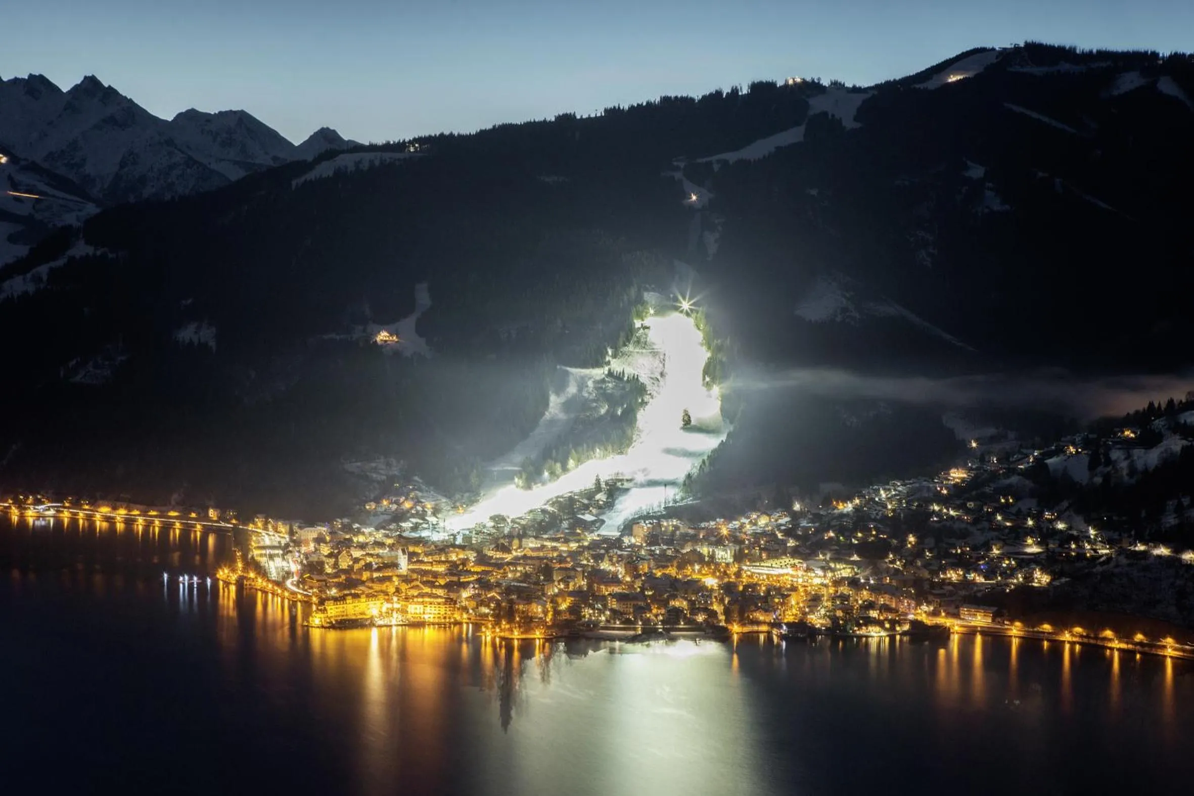 Night in Appartement Living Schönwies apartments with private Infrared cabin and Zell am See Kaprun summercard