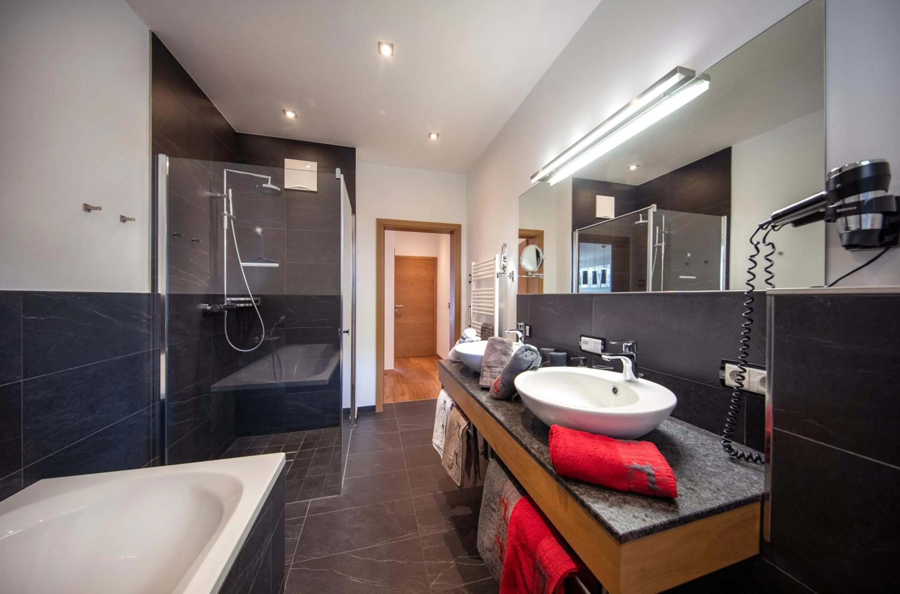 Bathroom in Appartement Living Schönwies apartments with private Infrared cabin and Zell am See Kaprun summercard