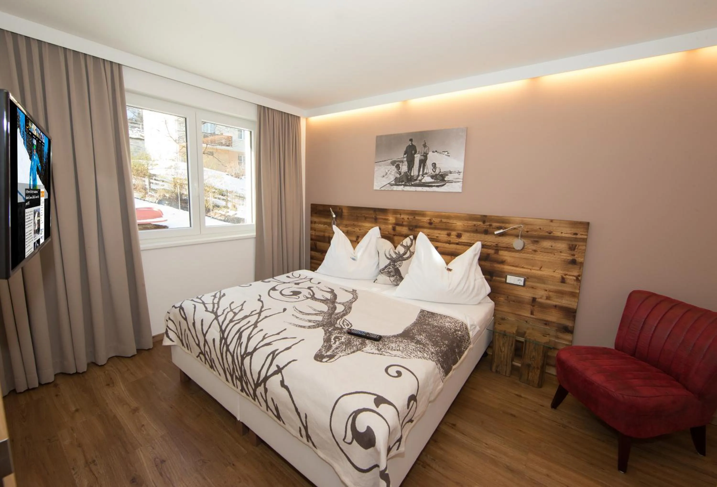 Bedroom, Bed in Appartement Living Schönwies apartments with private Infrared cabin and Zell am See Kaprun summercard