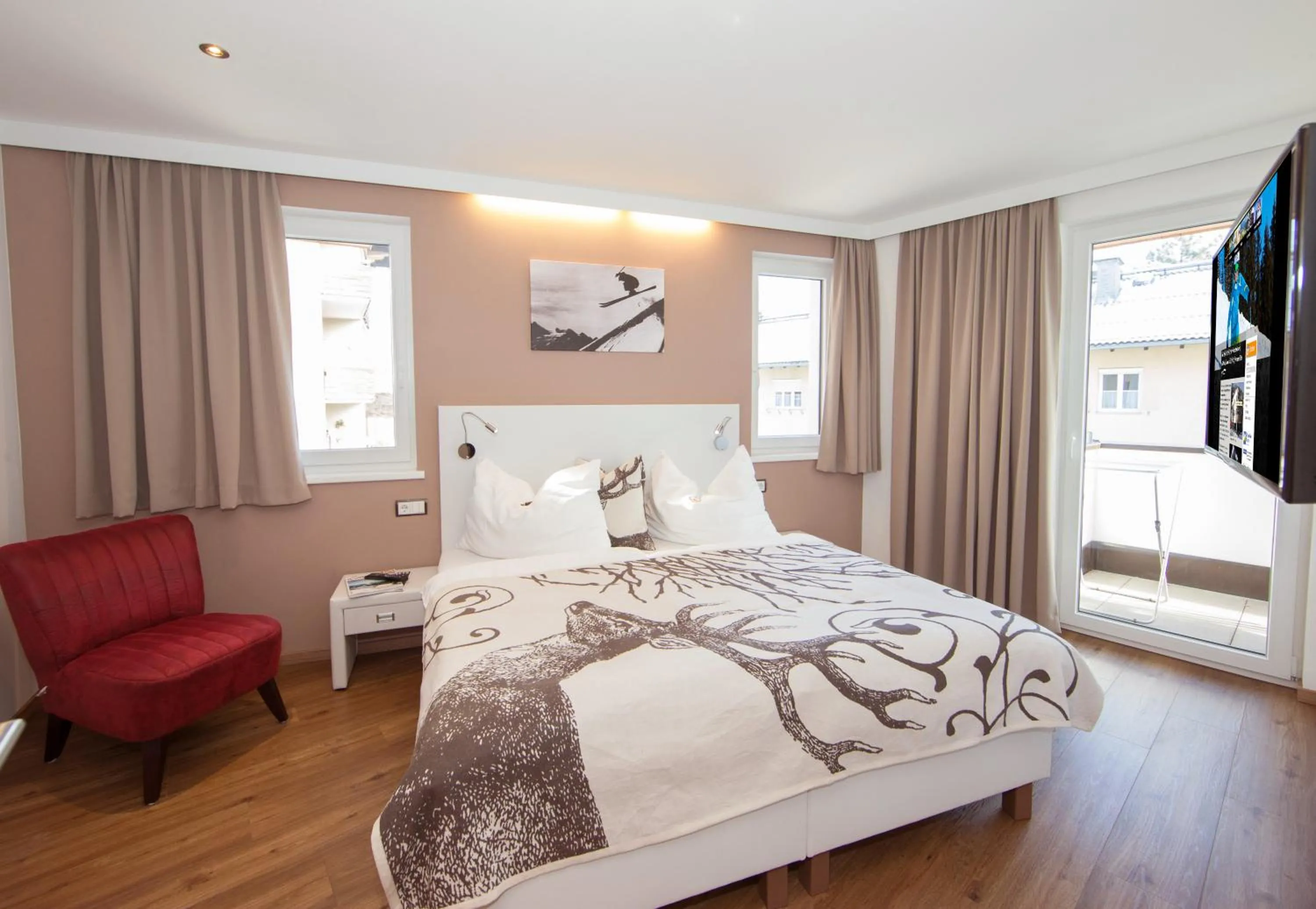 TV and multimedia, Bed in Appartement Living Schönwies apartments with private Infrared cabin and Zell am See Kaprun summercard