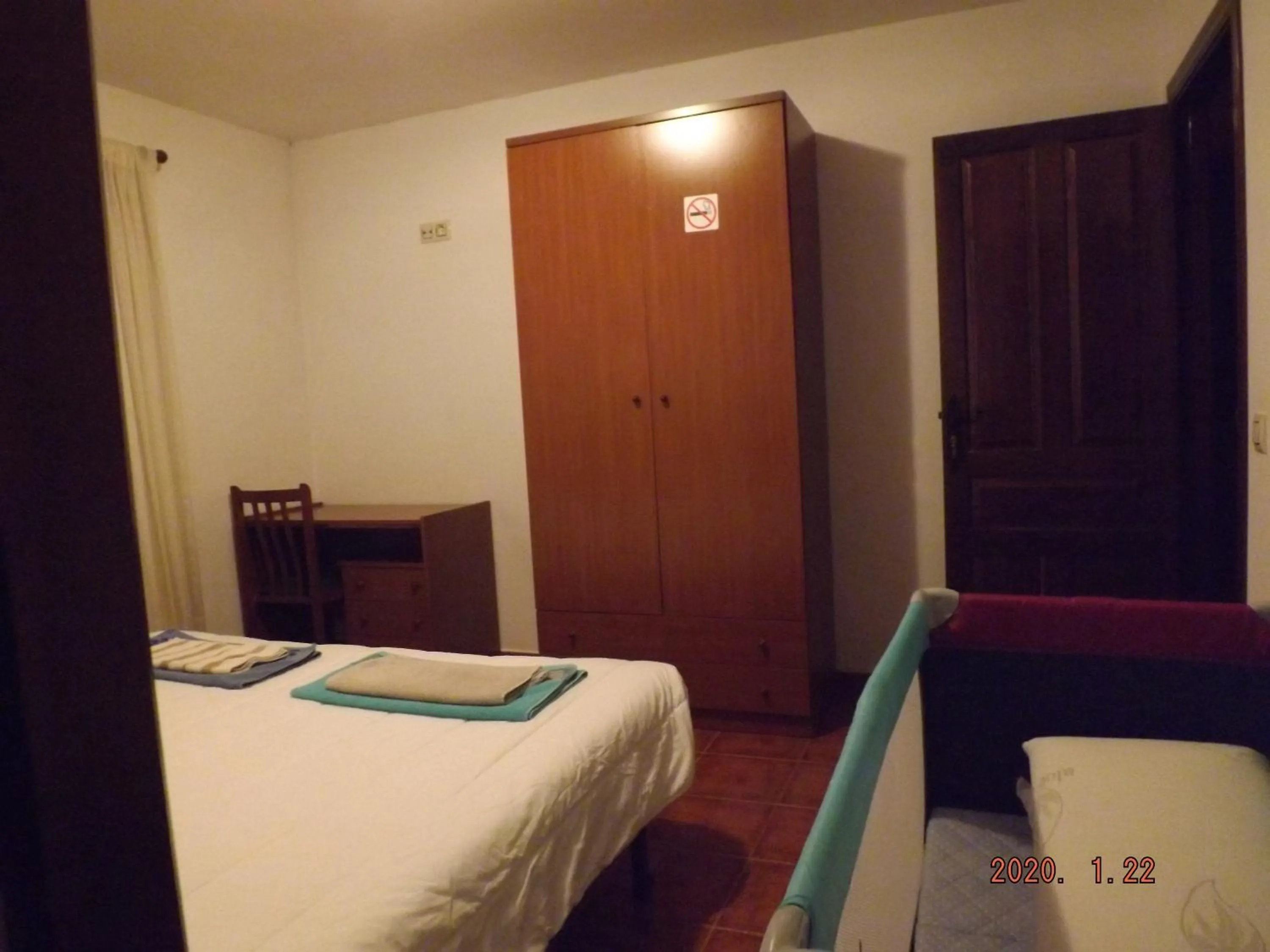 Photo of the whole room, Bed in La Barbacana