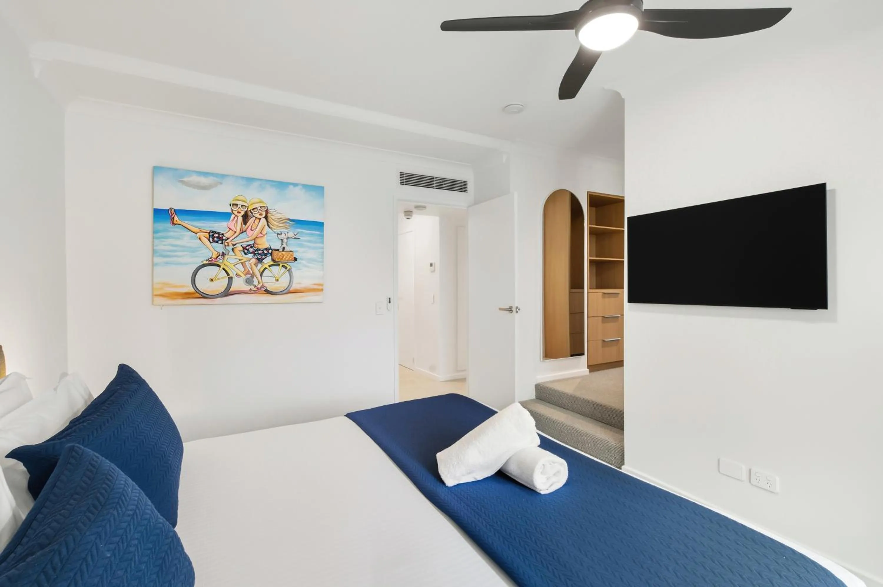 Bedroom, Bed in Osprey Apartments